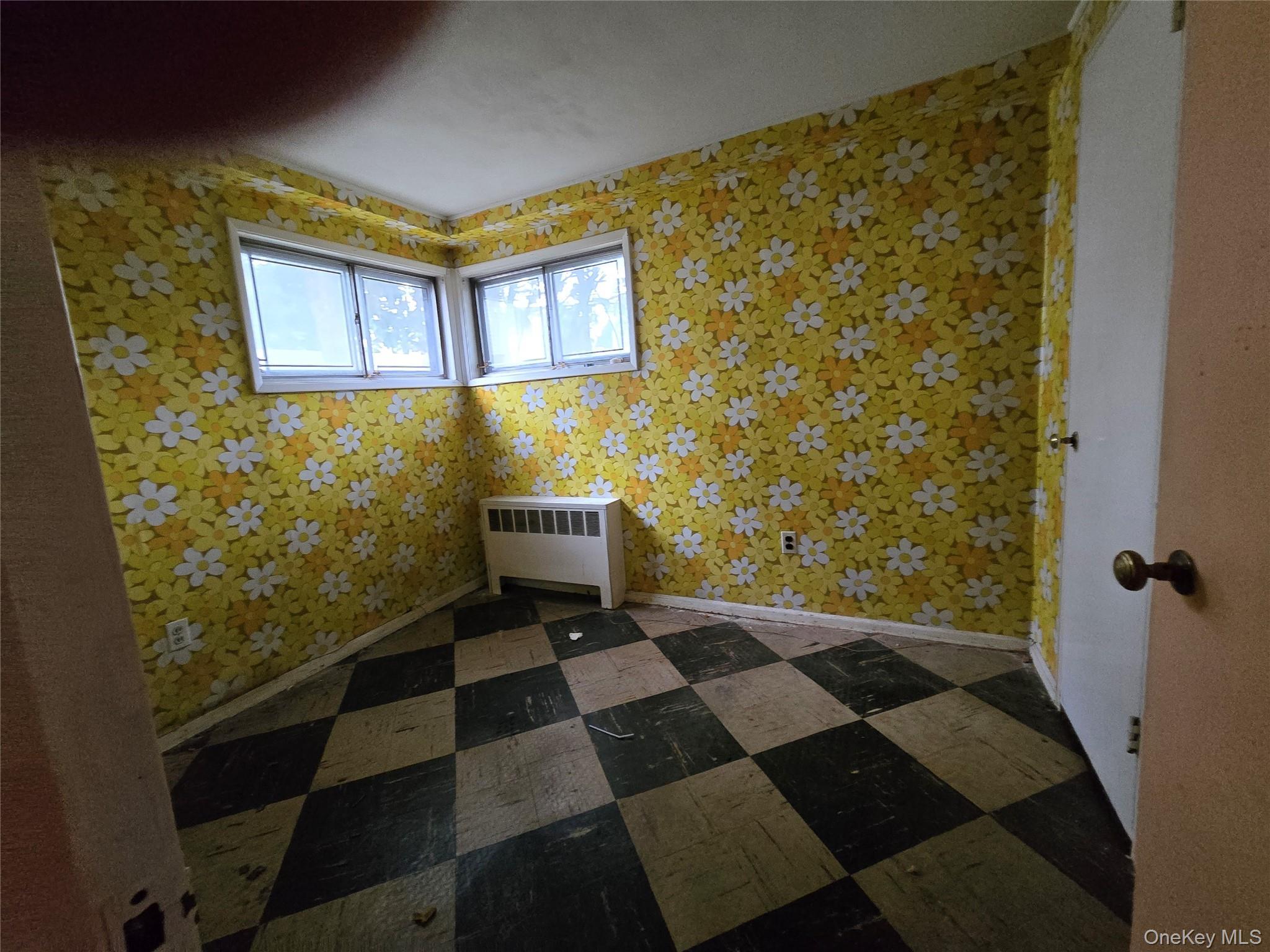 Single Family Mark  Nassau County, NY 11554, MLS-925980-18