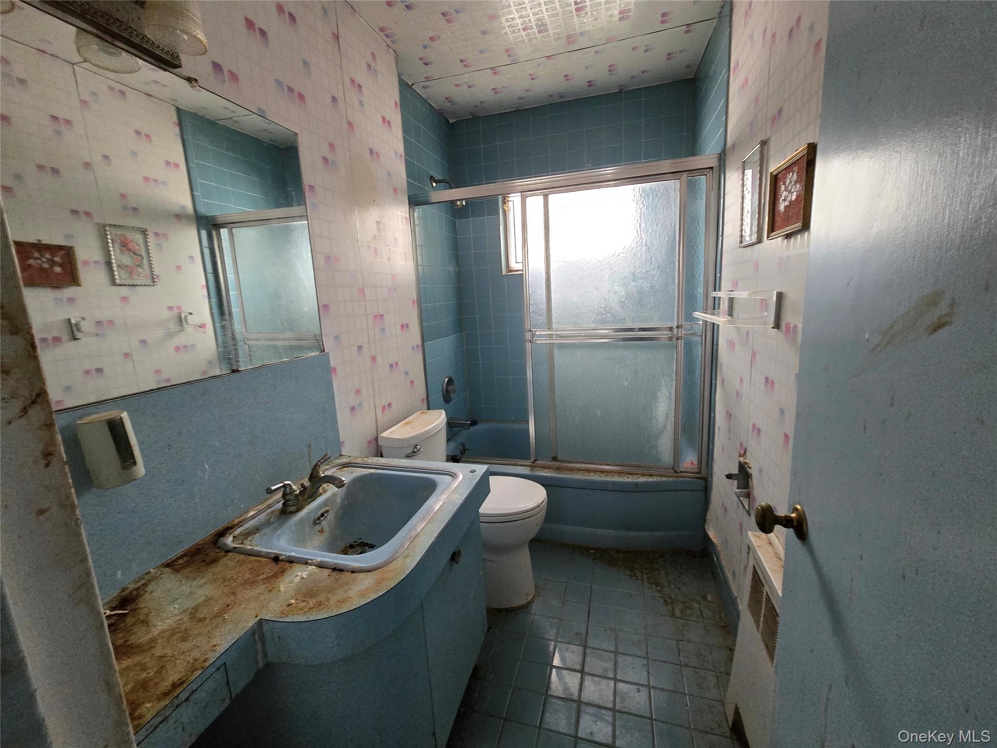 Single Family Mark  Nassau County, NY 11554, MLS-925980-20