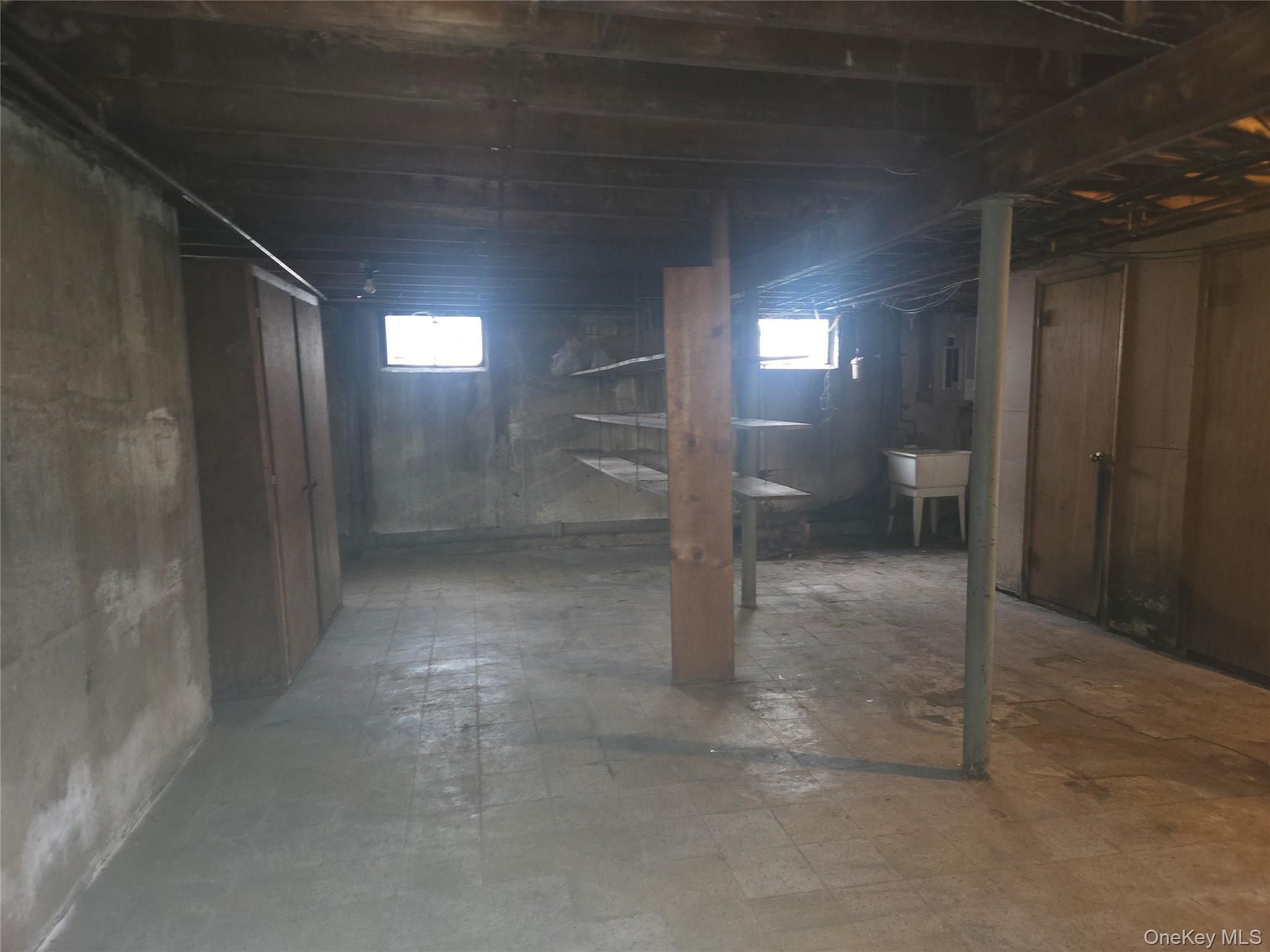 Single Family Mark  Nassau County, NY 11554, MLS-925980-24