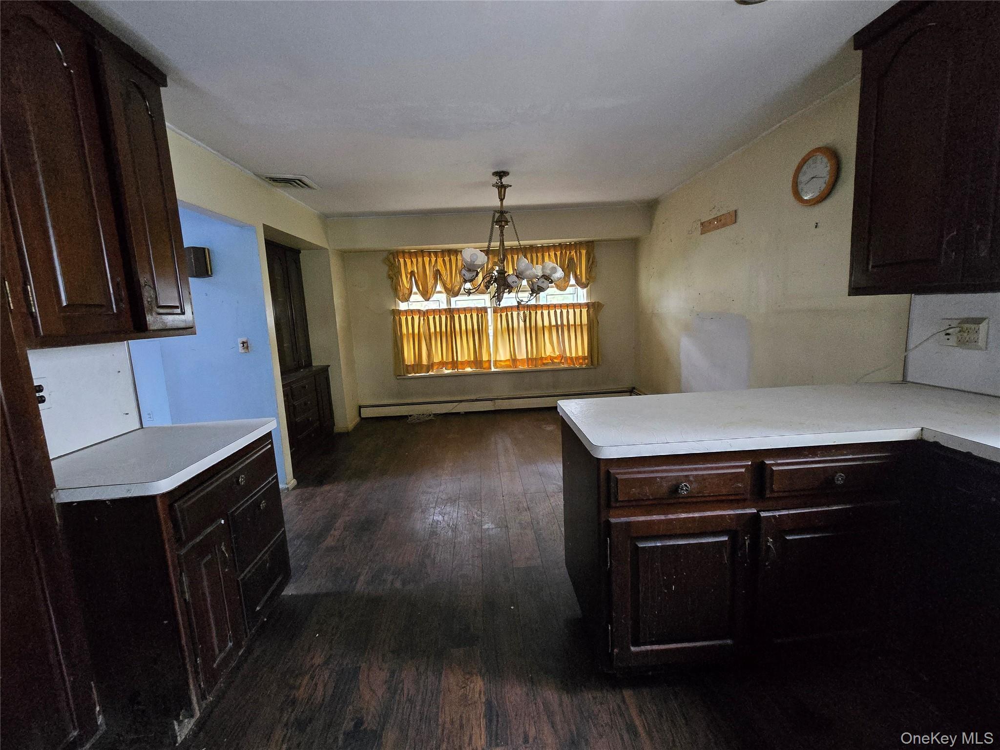 Single Family Mark  Nassau County, NY 11554, MLS-925980-31