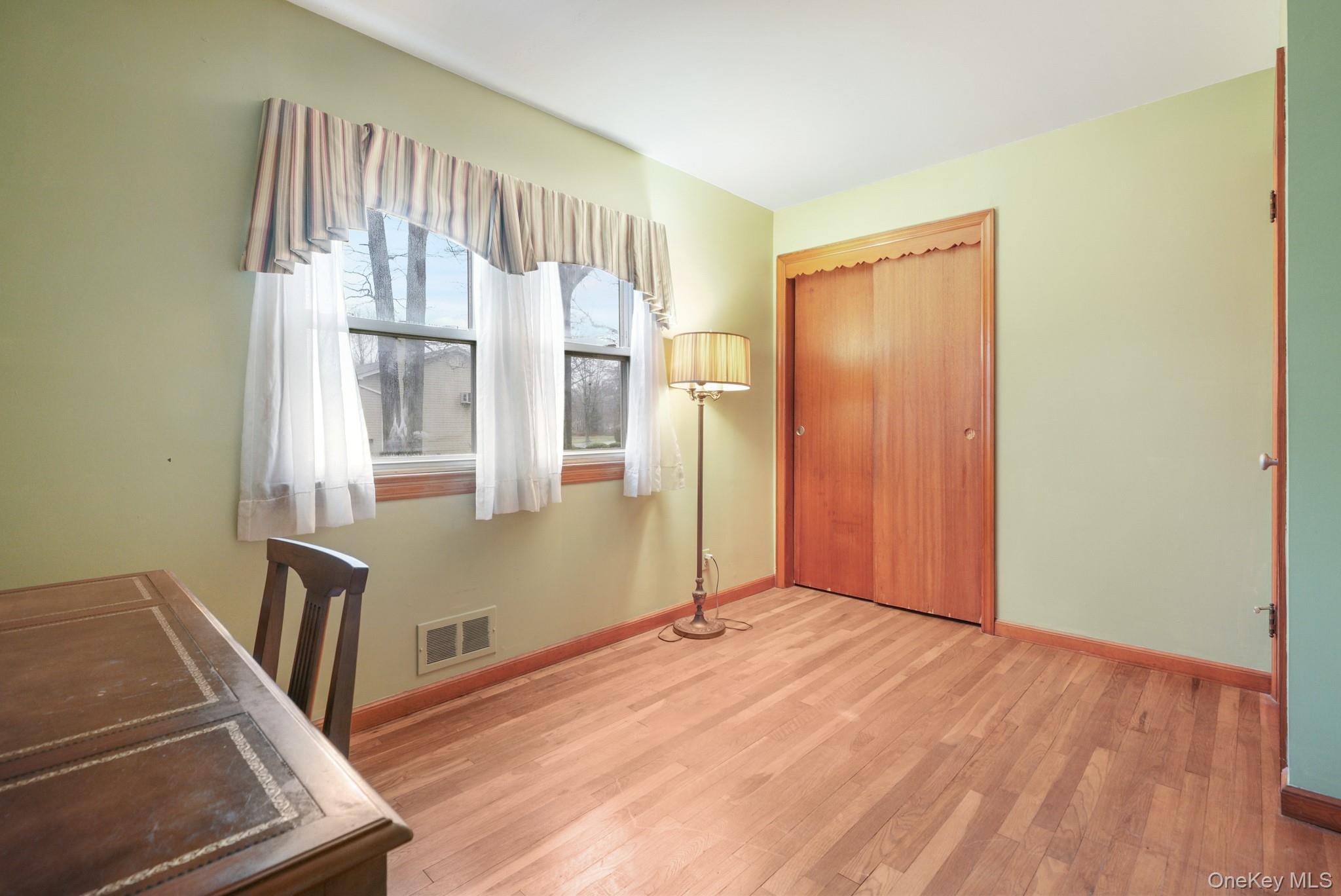 Single Family Lombardi  Rockland County, NY 10965, MLS-926017-22