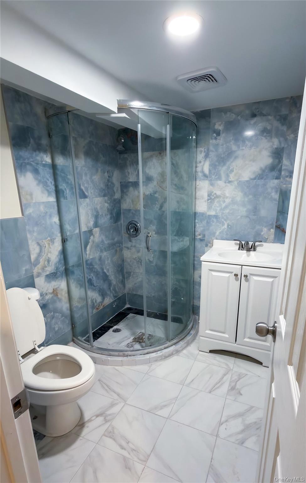 Single Family Princess  Nassau County, NY 11801, MLS-926022-21