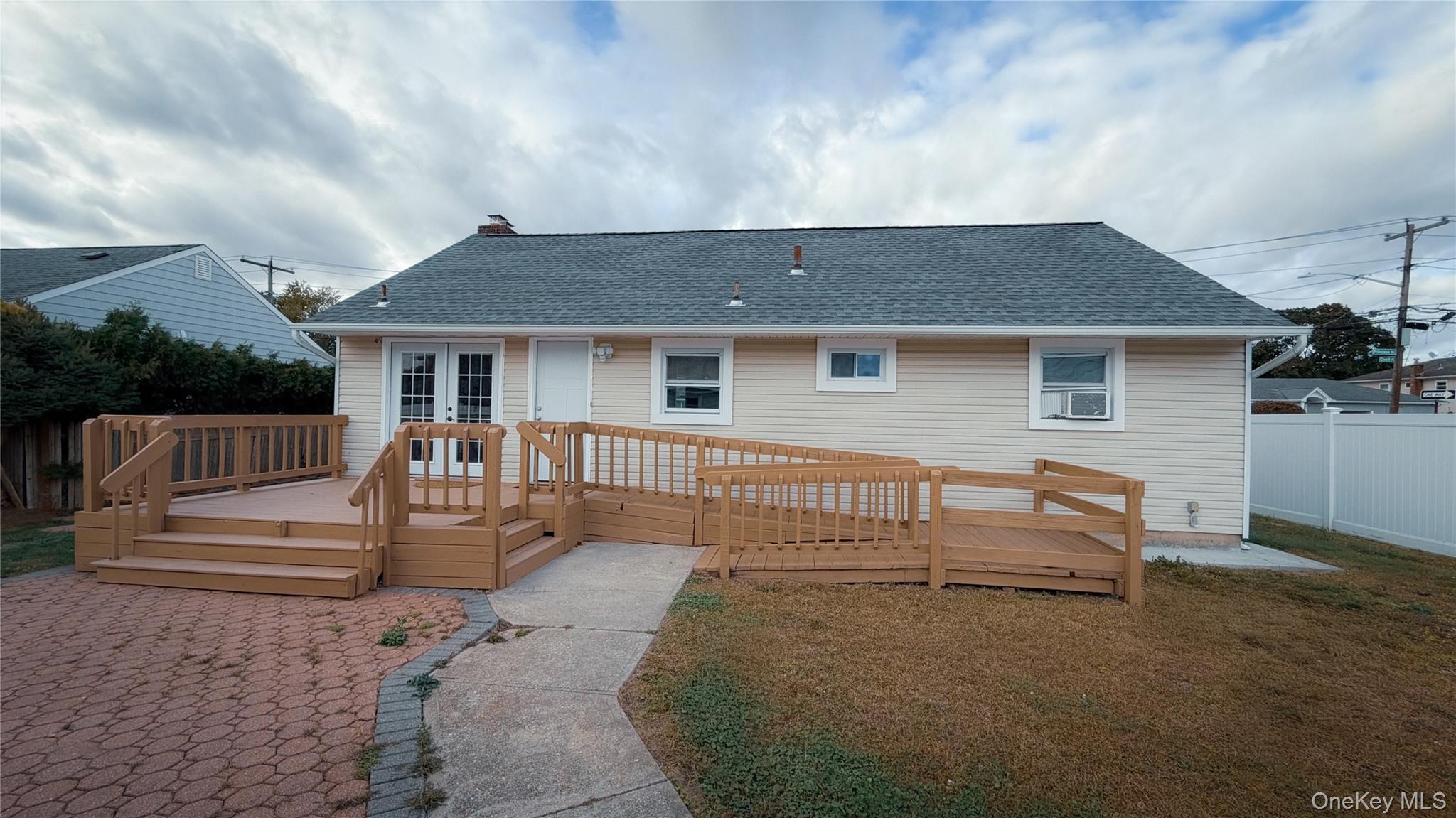 Single Family Princess  Nassau County, NY 11801, MLS-926022-26