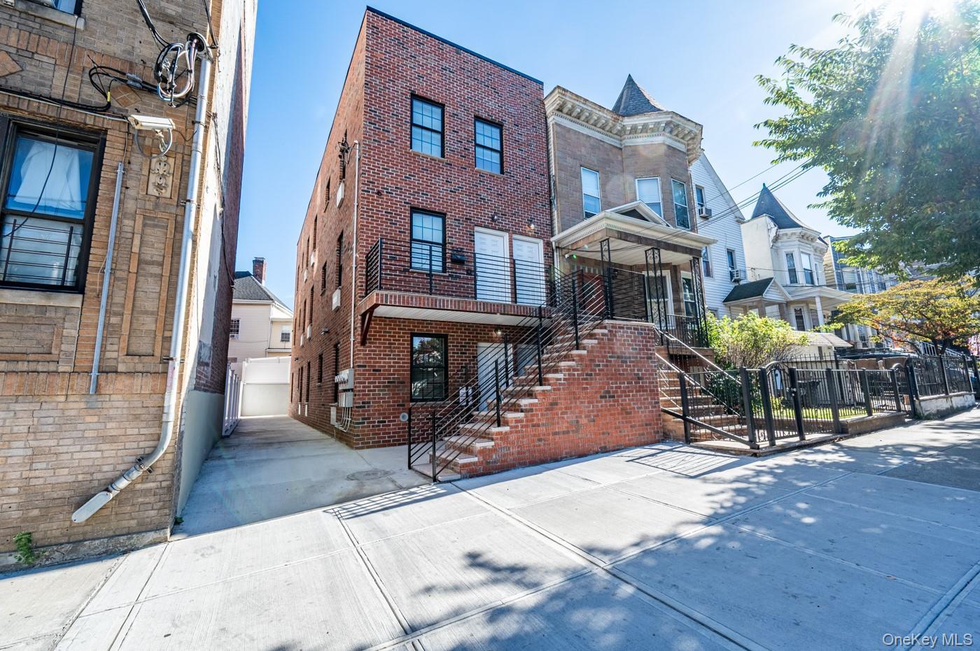 Single Family Morris Park Bronx, NY 10460, MLS-926031-2