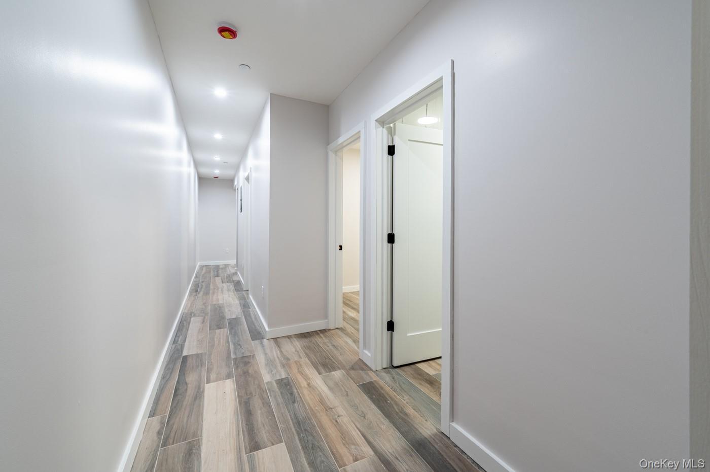 Single Family Morris Park Bronx, NY 10460, MLS-926031-8