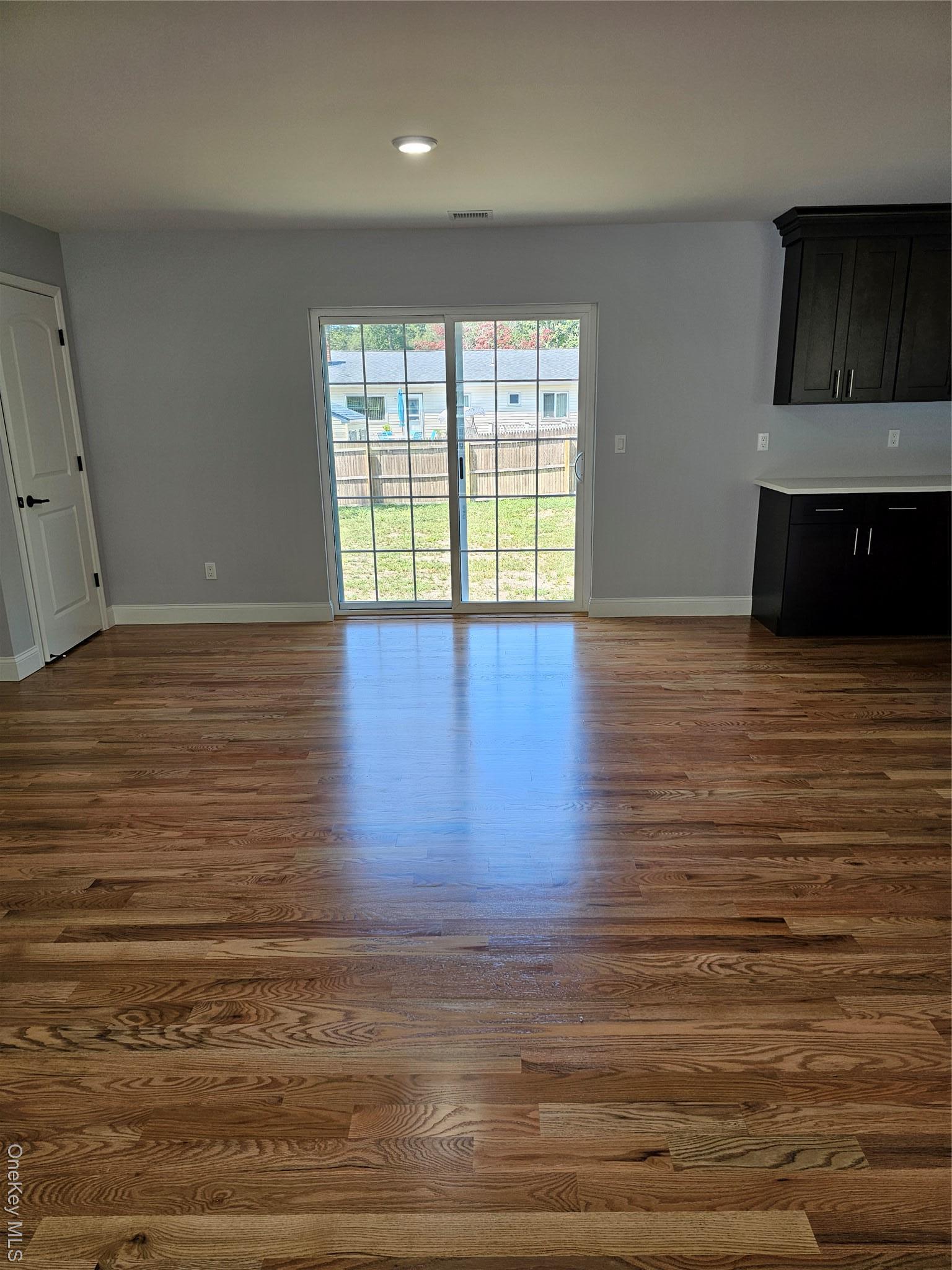 Single Family White Oak  Suffolk County, NY 11953, MLS-926035-6