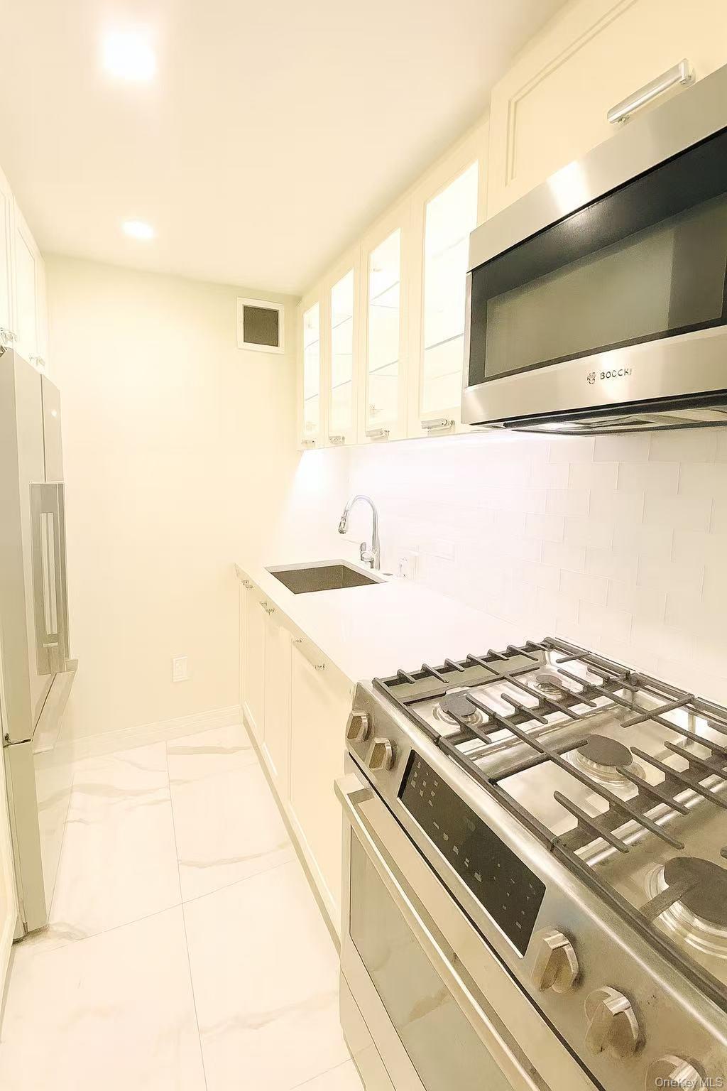 Condo 38th  Manhattan, NY 10016, MLS-926041-4