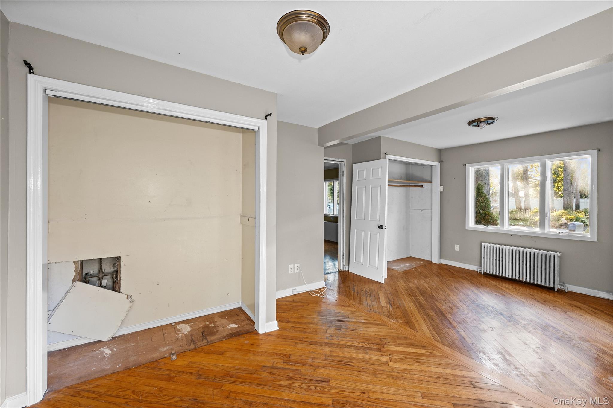 Single Family Lake Promenade  Suffolk County, NY 11779, MLS-926046-11