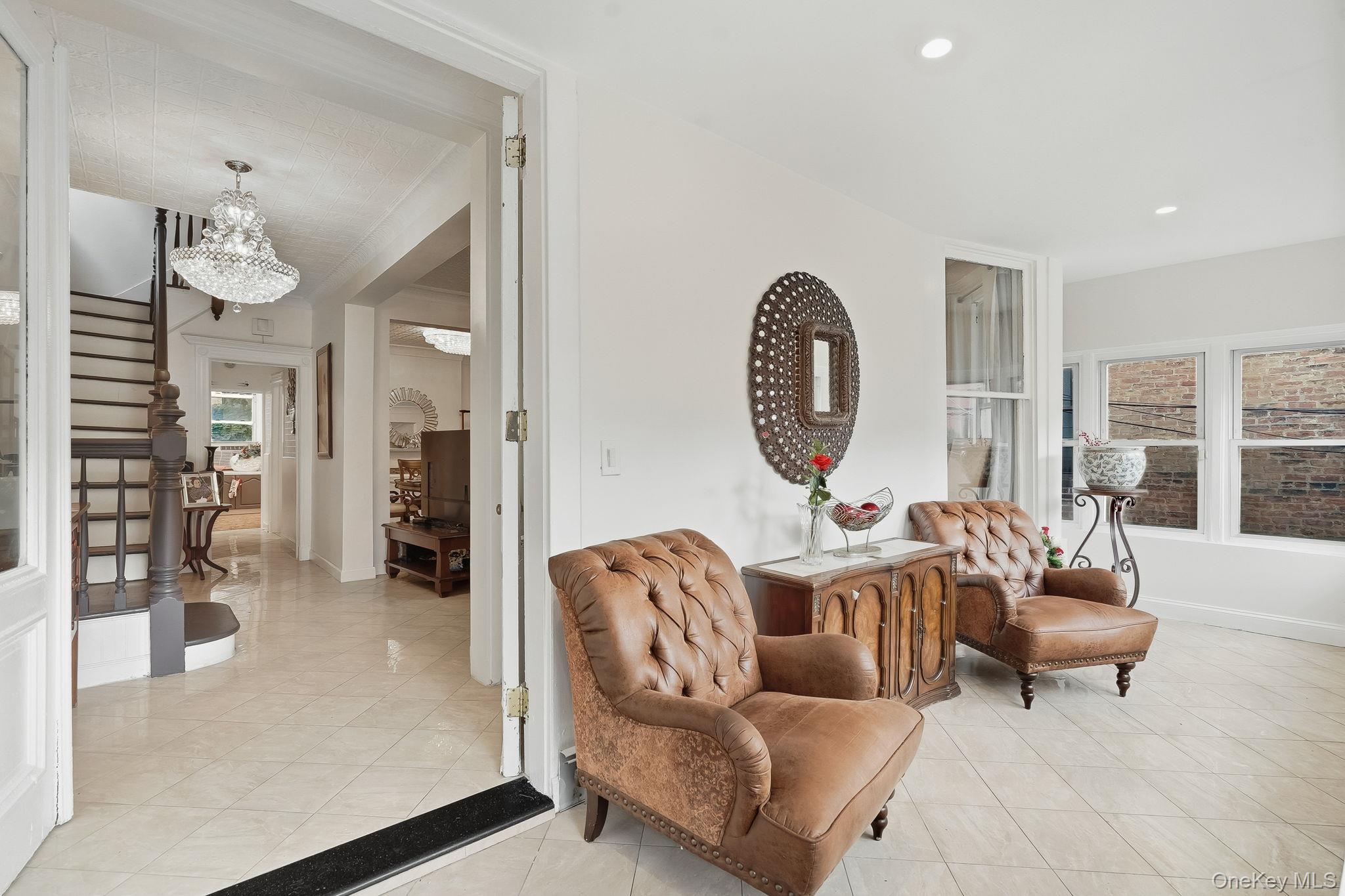 Single Family Perry  Bronx, NY 10467, MLS-926060-4