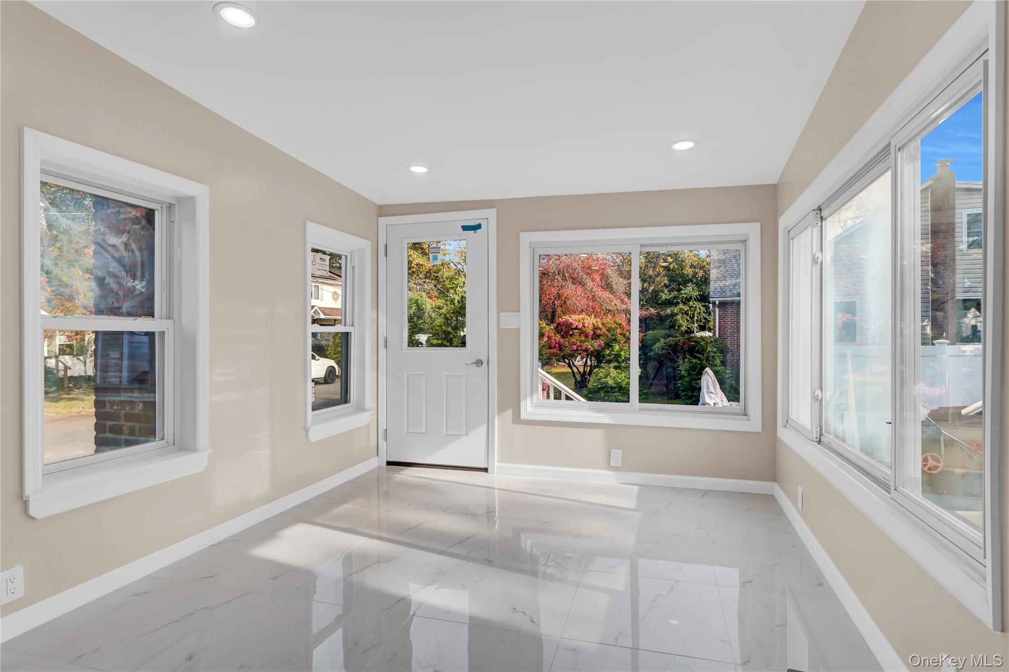 Single Family Bayview Suffolk County, NY 11772, MLS-926074-15