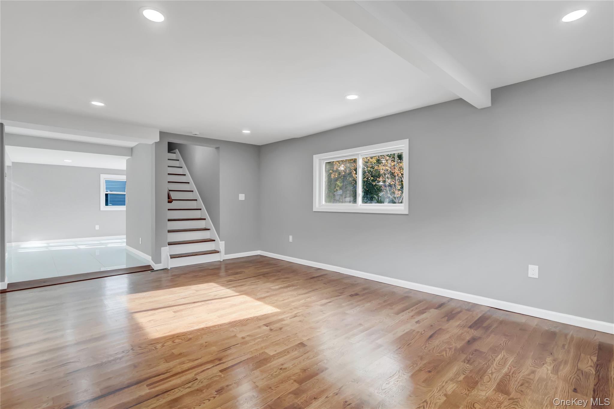 Single Family Bayview Suffolk County, NY 11772, MLS-926074-6