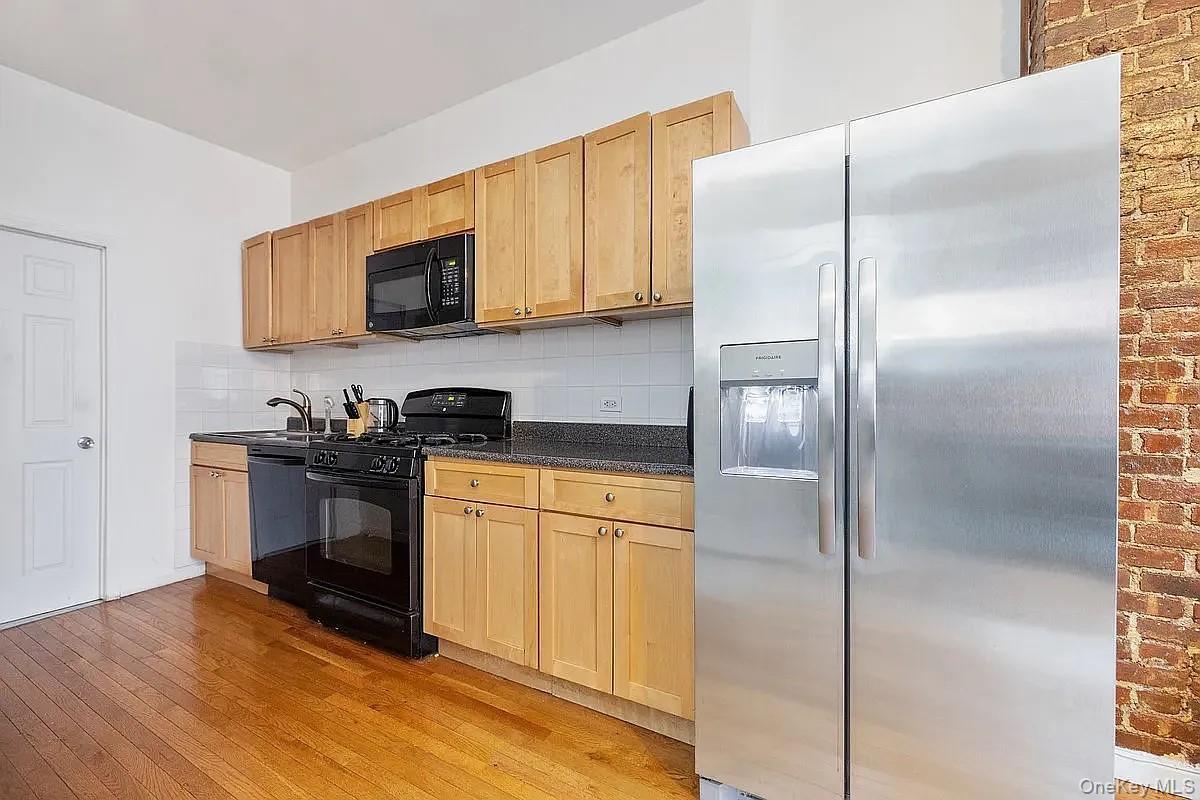 Single Family Pleasant Manhattan, NY 10035, MLS-926078-12