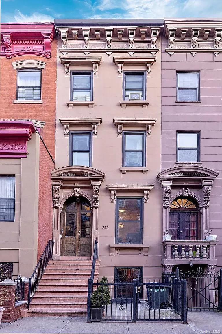 Single Family Pleasant Manhattan, NY 10035, MLS-926078-2