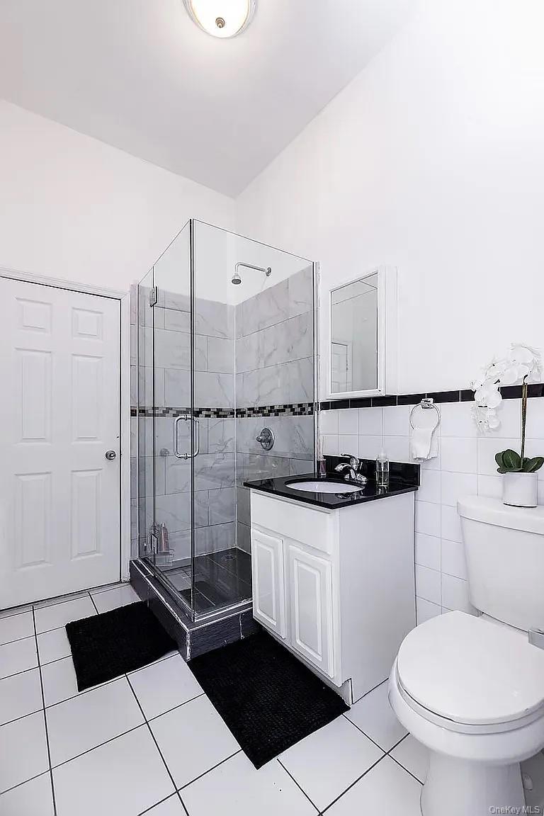 Single Family Pleasant Manhattan, NY 10035, MLS-926078-21