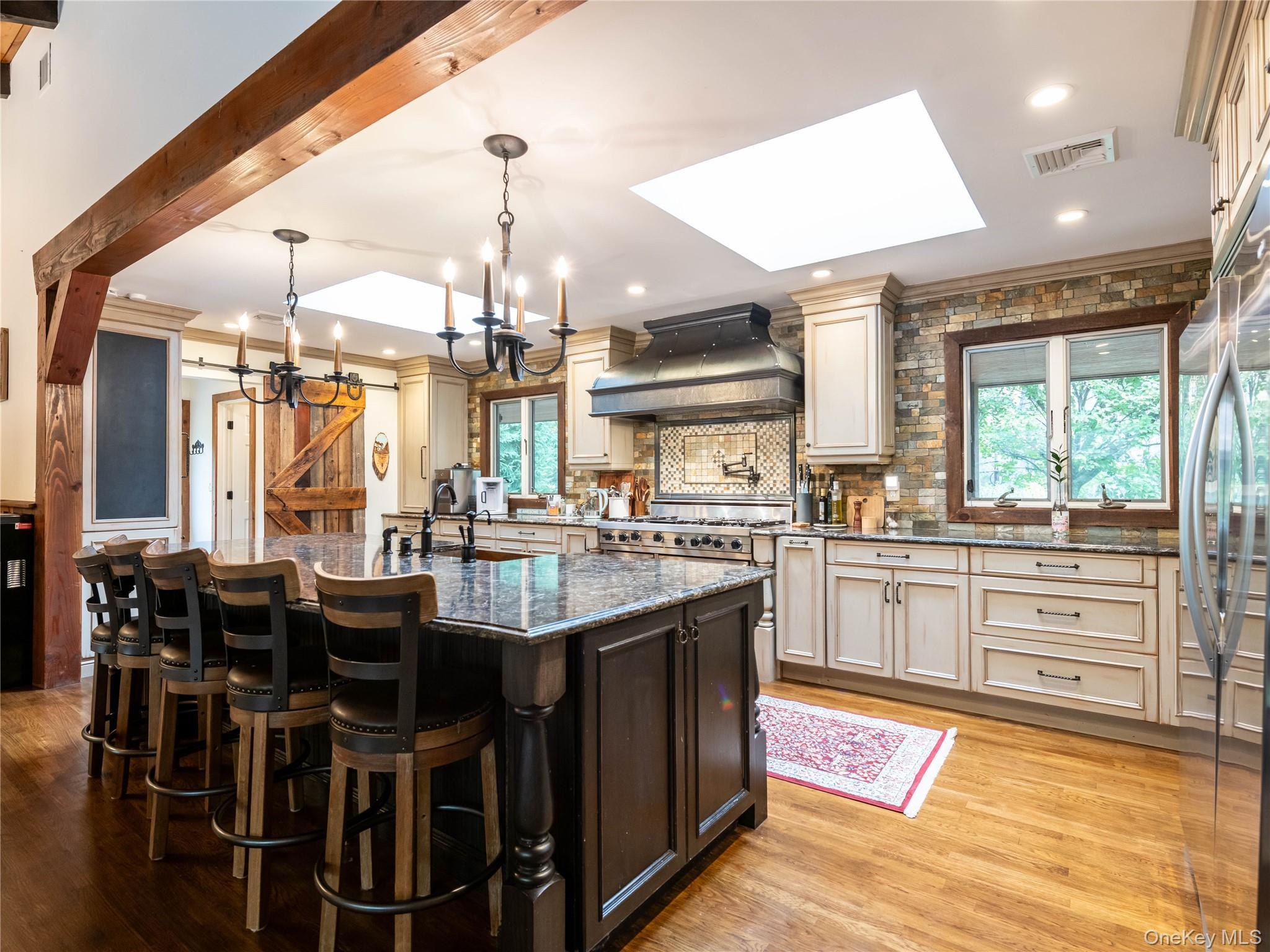 Single Family Arbutus Suffolk County, NY 11740, MLS-926088-20