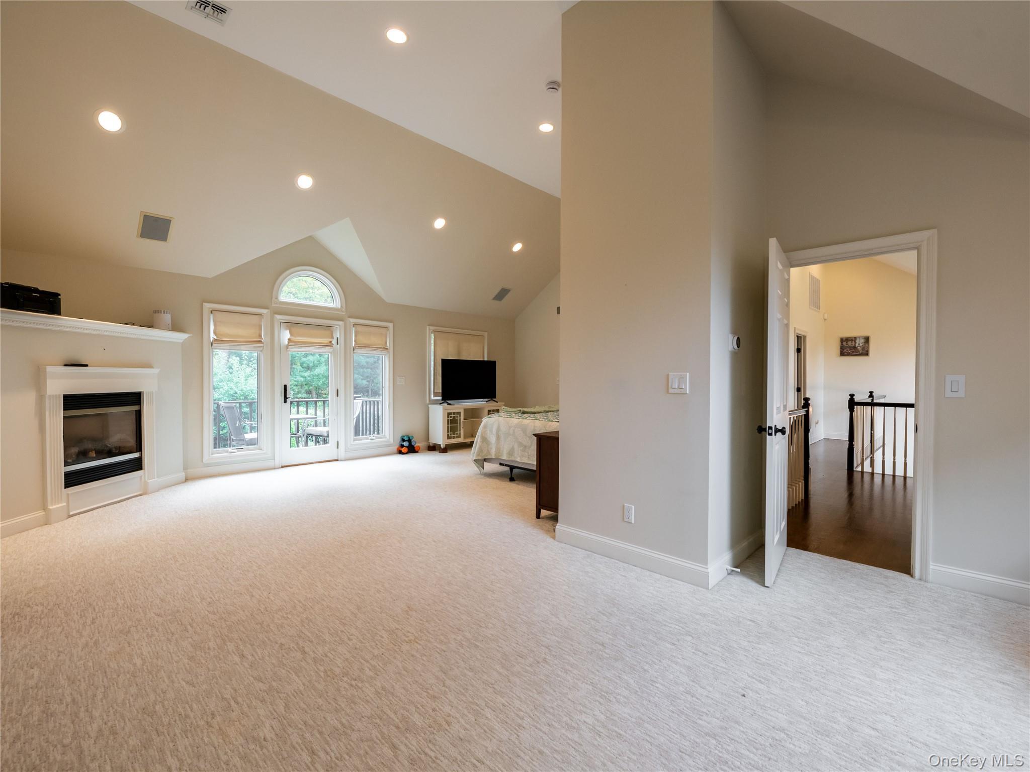 Single Family Arbutus Suffolk County, NY 11740, MLS-926088-34