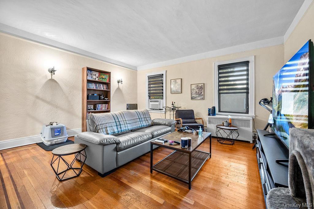 Single Family 208th Queens, NY 11361, MLS-926089-9