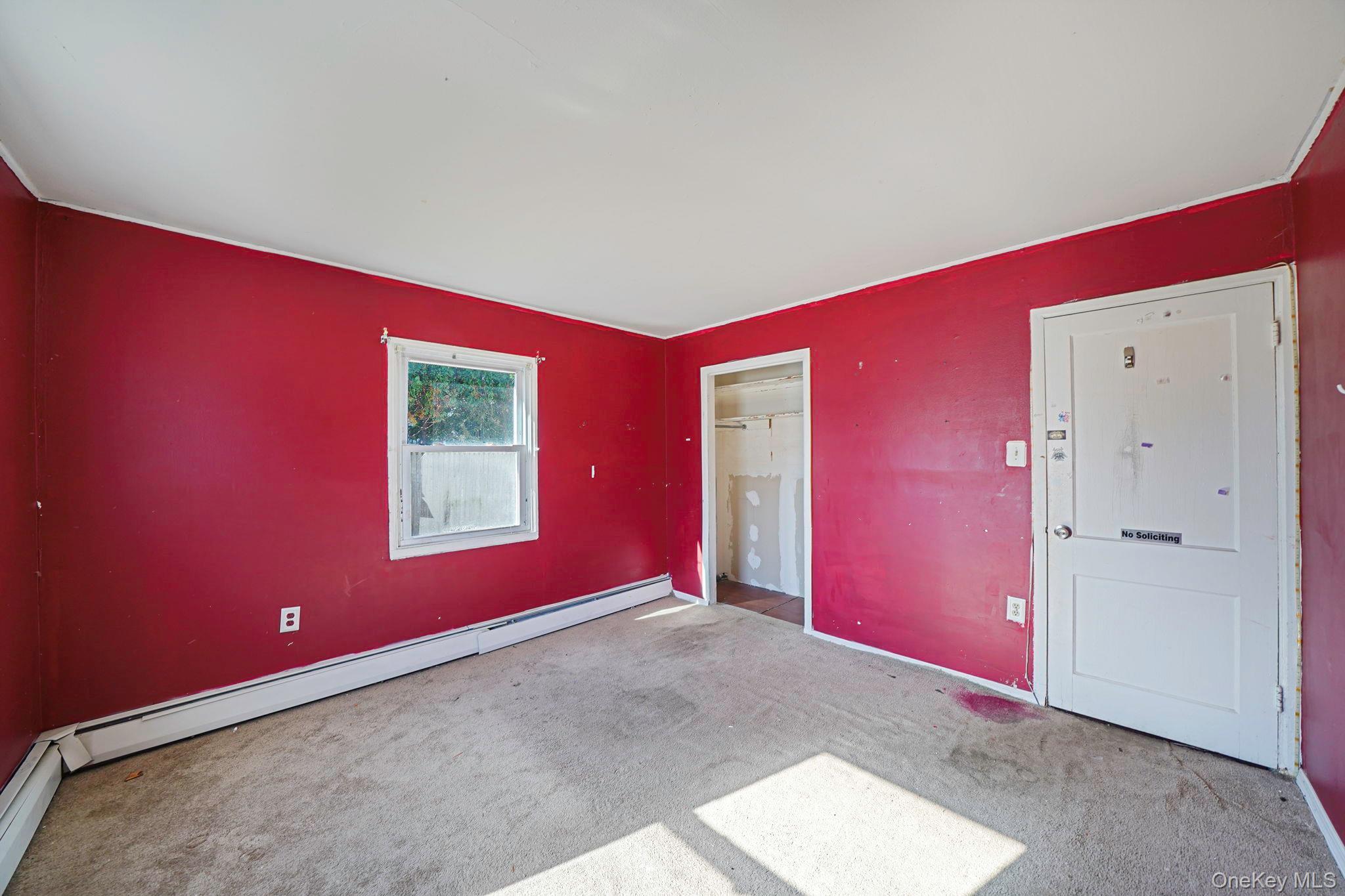 Single Family Bowling  Nassau County, NY 11756, MLS-926090-11