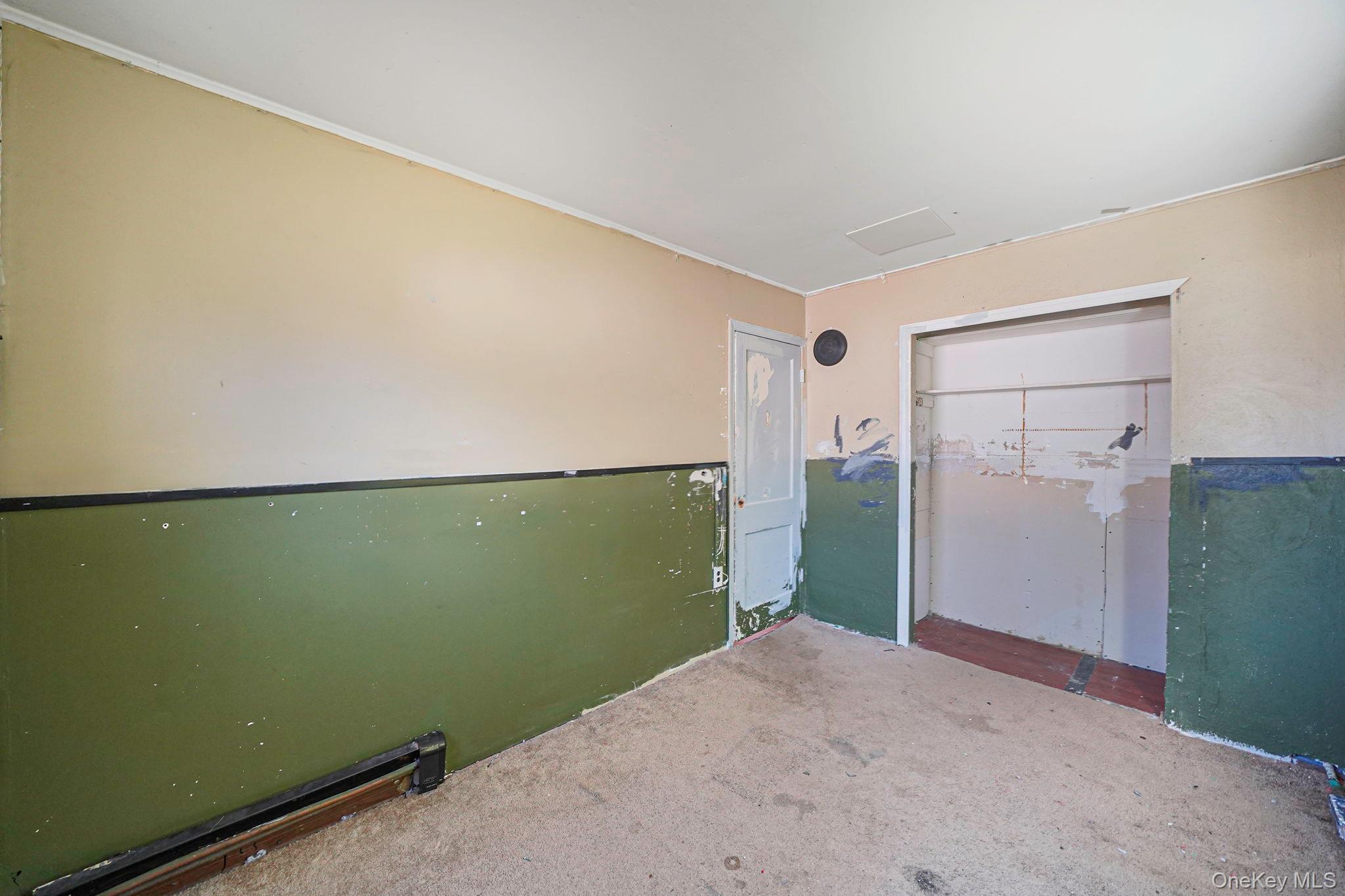 Single Family Bowling  Nassau County, NY 11756, MLS-926090-14