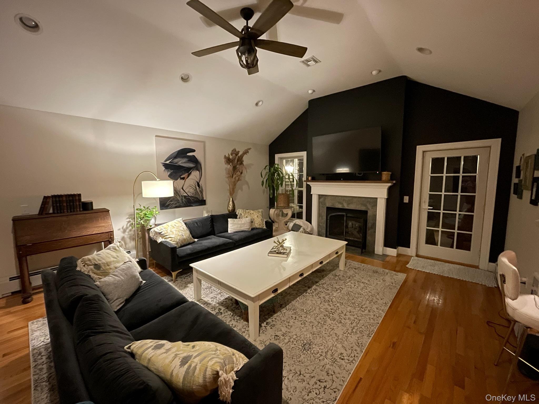 Single Family Old Post  Ulster County, NY 12542, MLS-926094-12