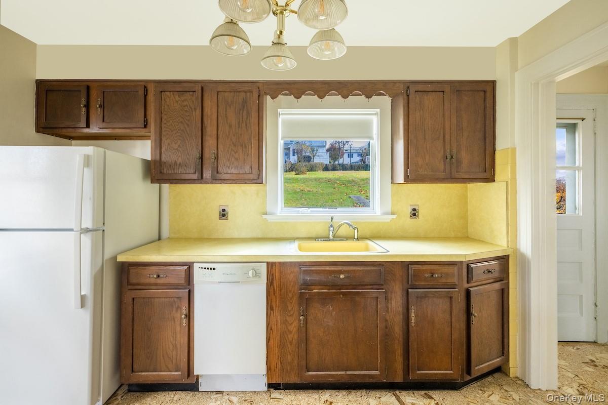 Single Family Grandview Westchester County, NY 10522, MLS-926111-12