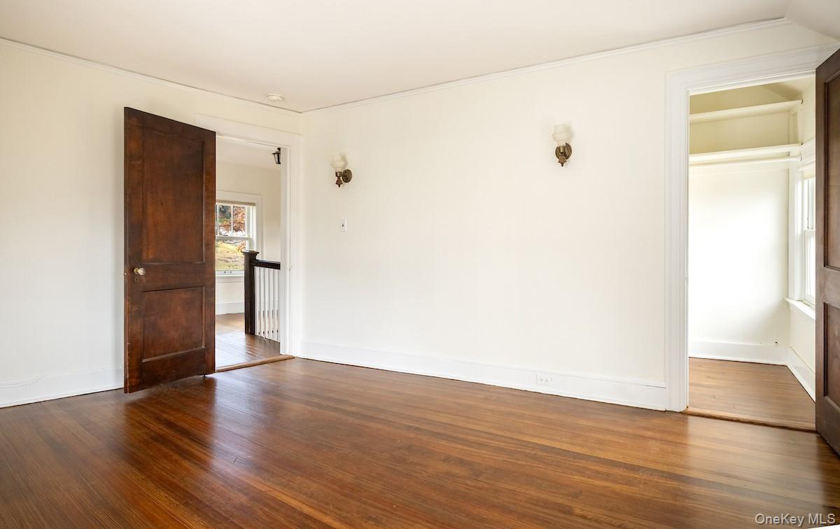 Single Family Grandview Westchester County, NY 10522, MLS-926111-16