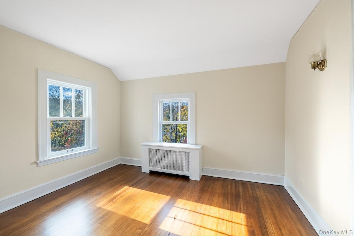 Single Family Grandview Westchester County, NY 10522, MLS-926111-19