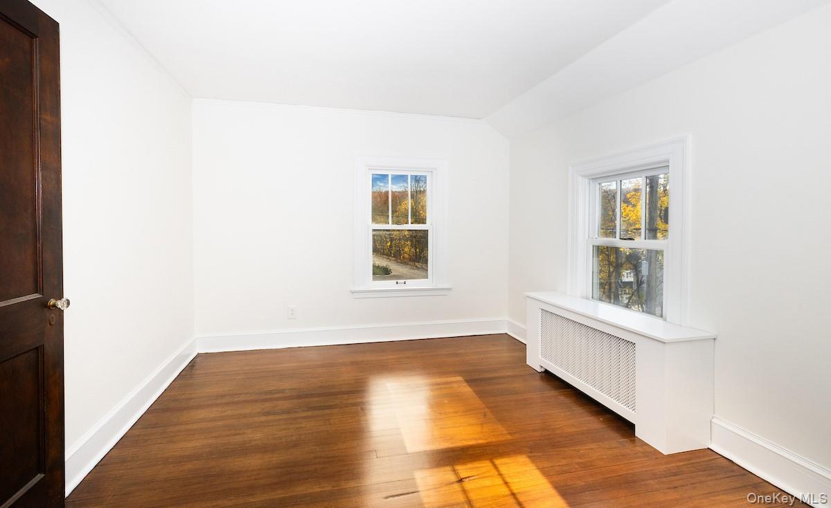 Single Family Grandview Westchester County, NY 10522, MLS-926111-20