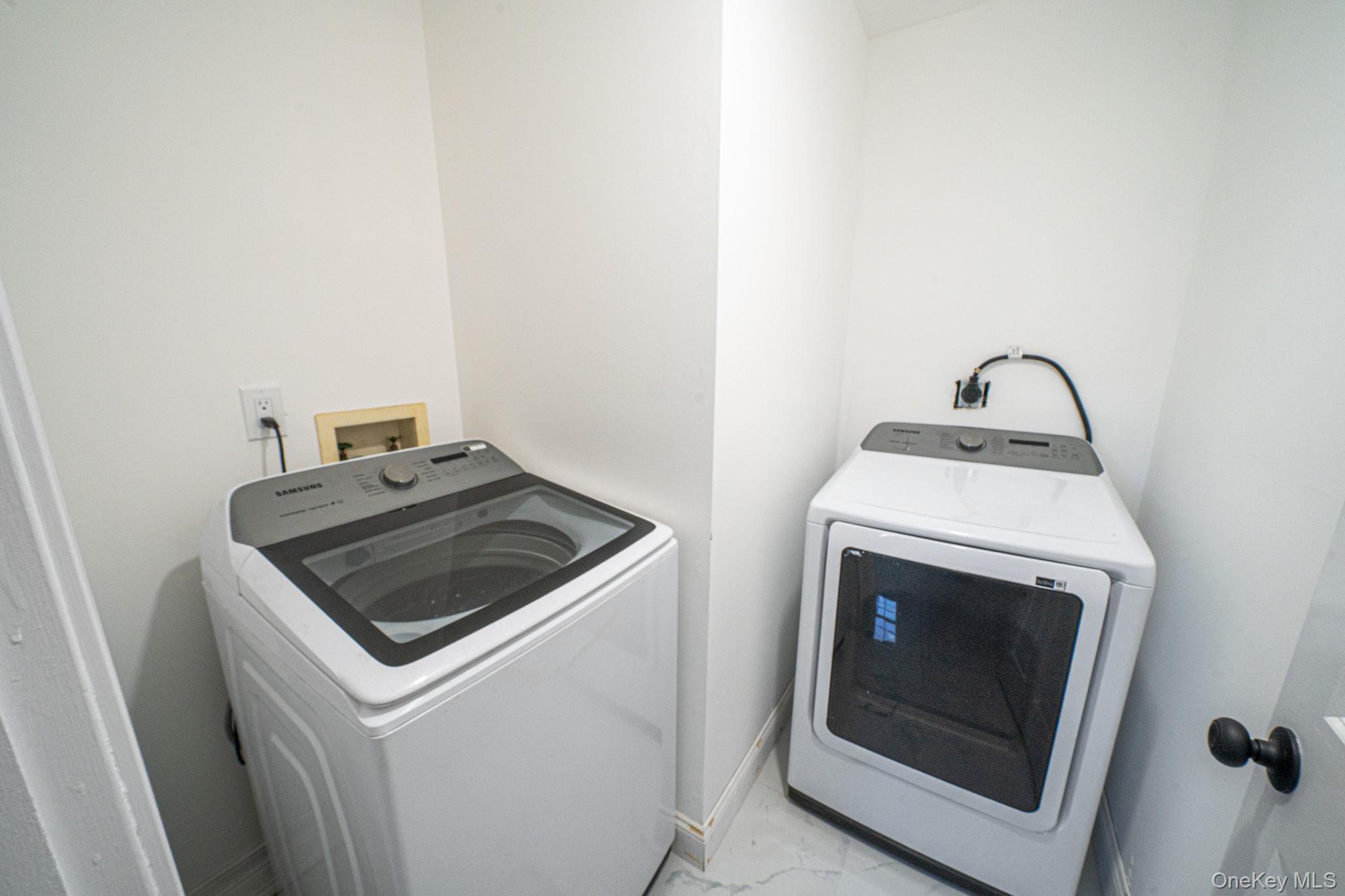 Single Family Adamson  Suffolk County, NY 11784, MLS-926128-17