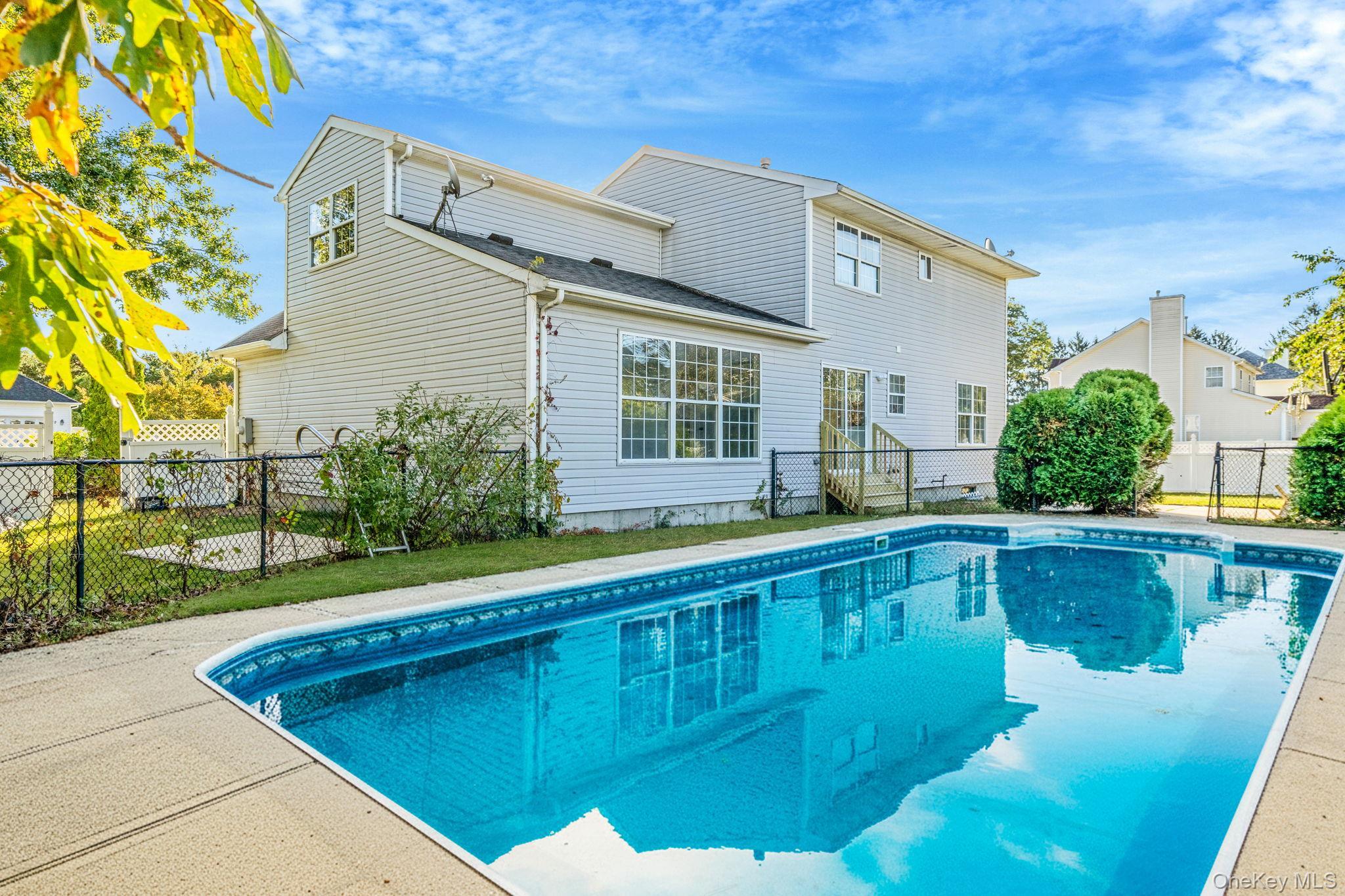 Single Family Adamson  Suffolk County, NY 11784, MLS-926128-9