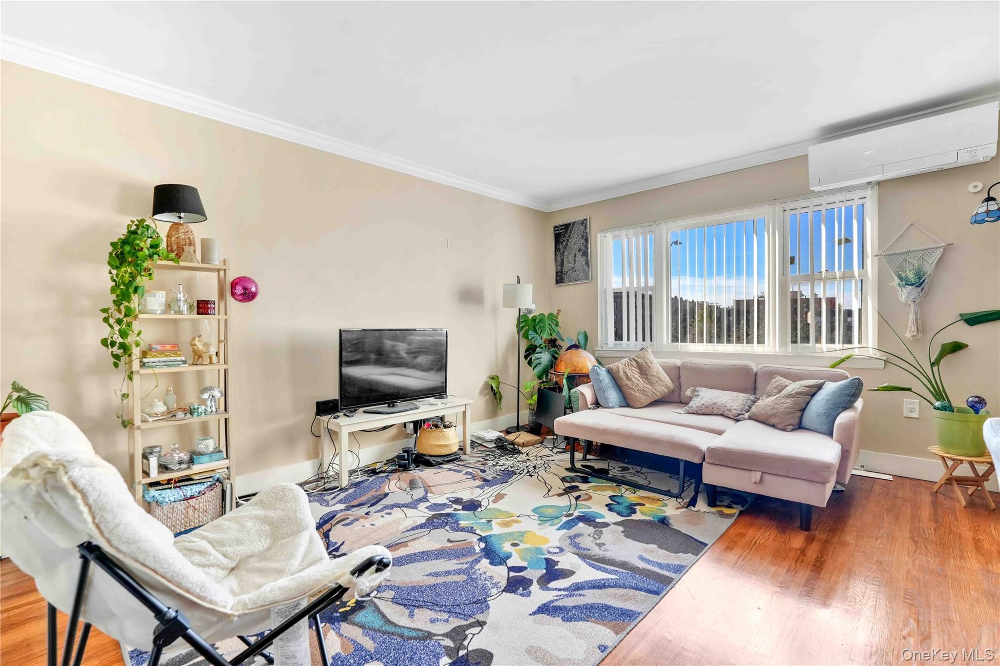 Single Family 24th Queens, NY 11103, MLS-926137-17