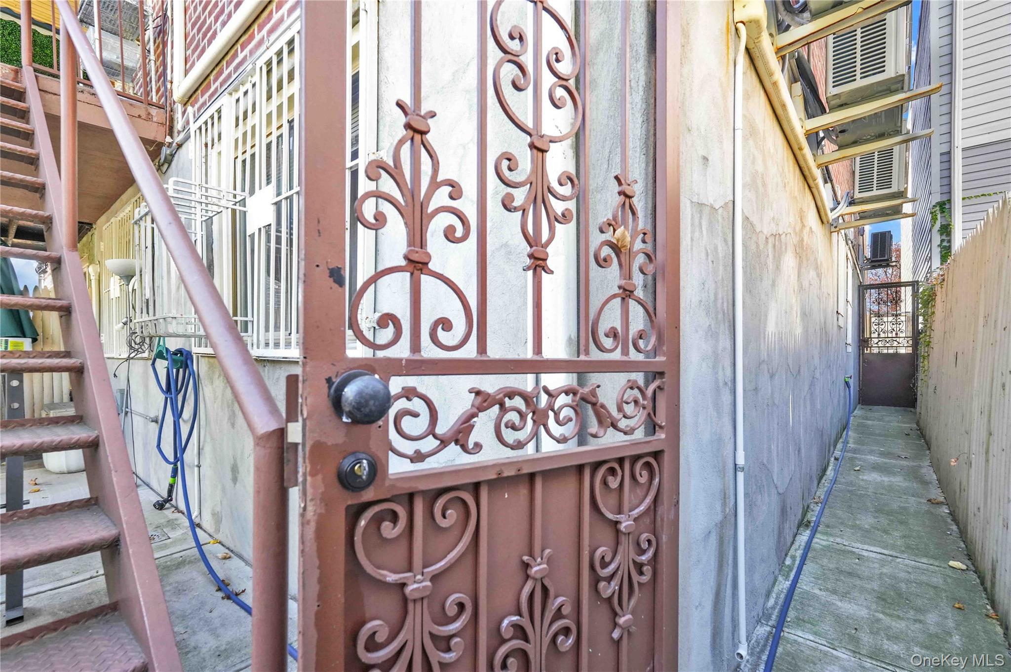 Single Family 24th Queens, NY 11103, MLS-926137-32