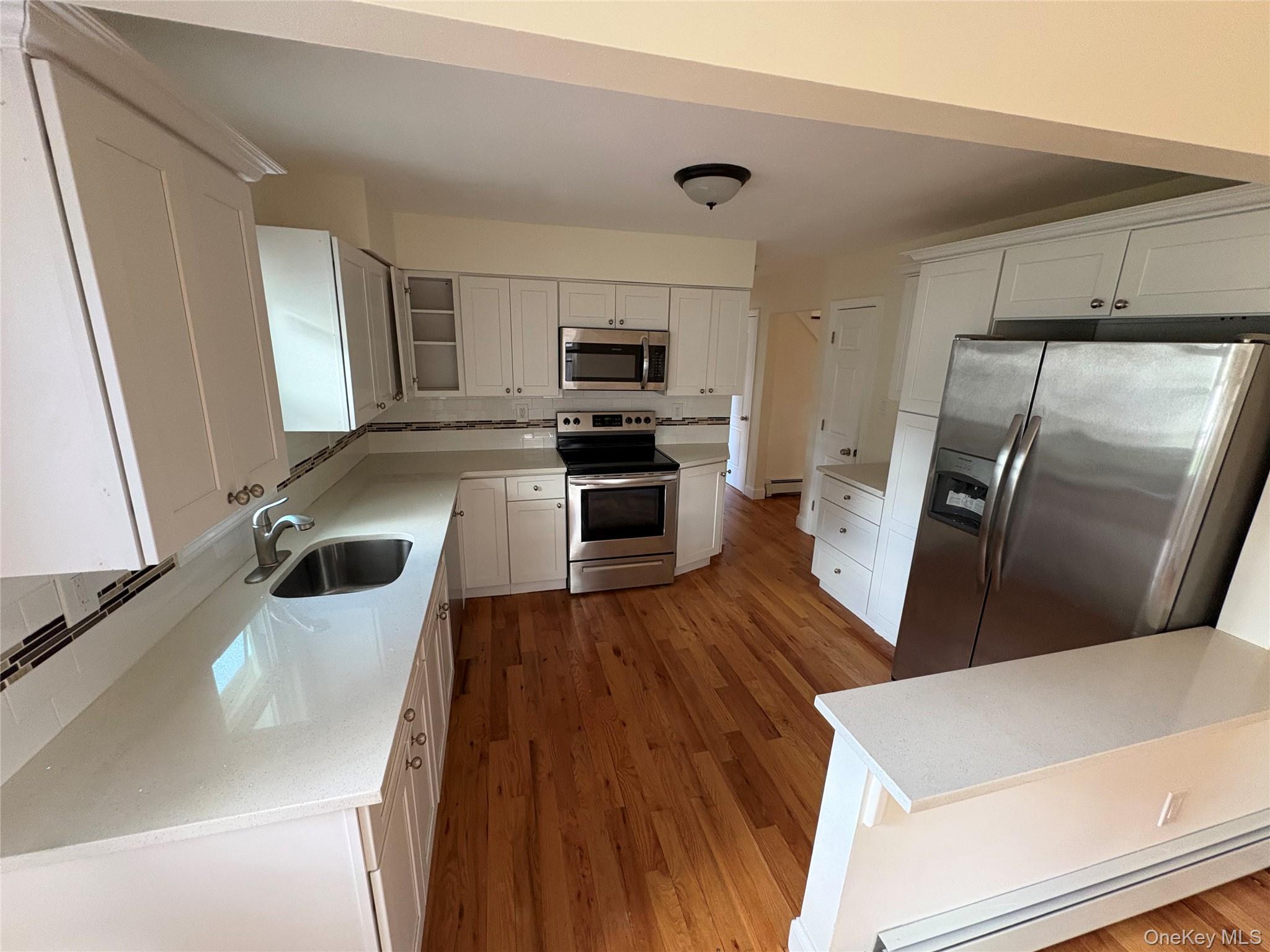 Single Family Whitney  Suffolk County, NY 11727, MLS-926154-8