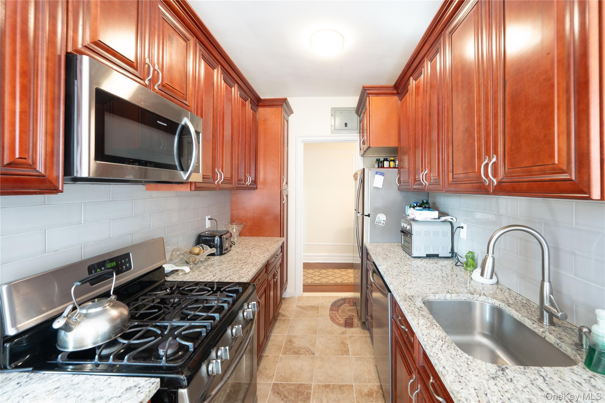 Coop Midland Westchester County, NY 10708, MLS-926157-13