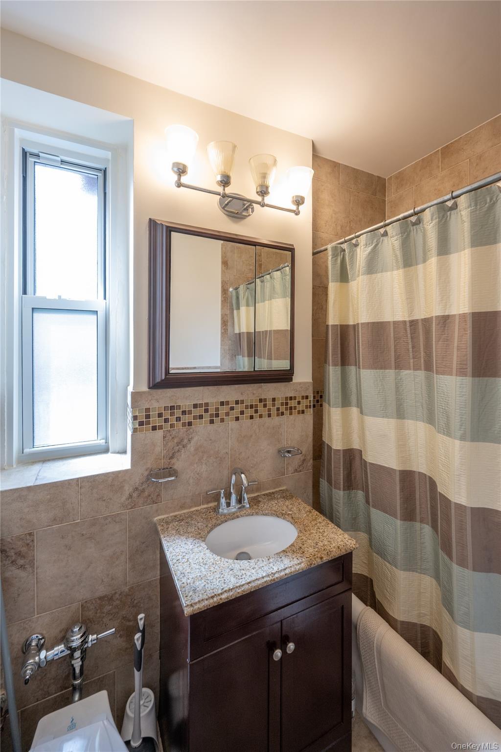 Coop Midland Westchester County, NY 10708, MLS-926157-16