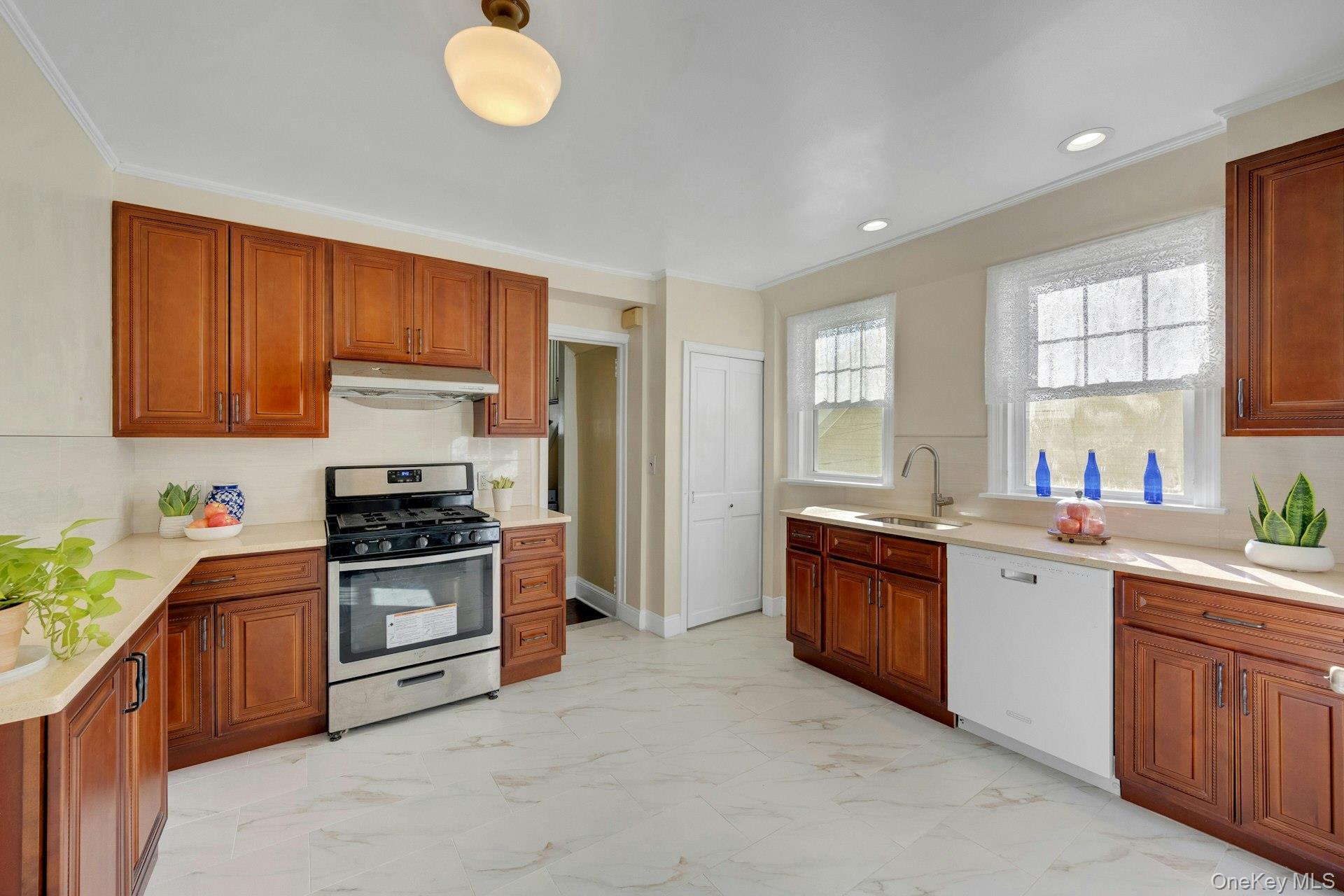 Single Family Jackson  Westchester County, NY 10606, MLS-926181-3