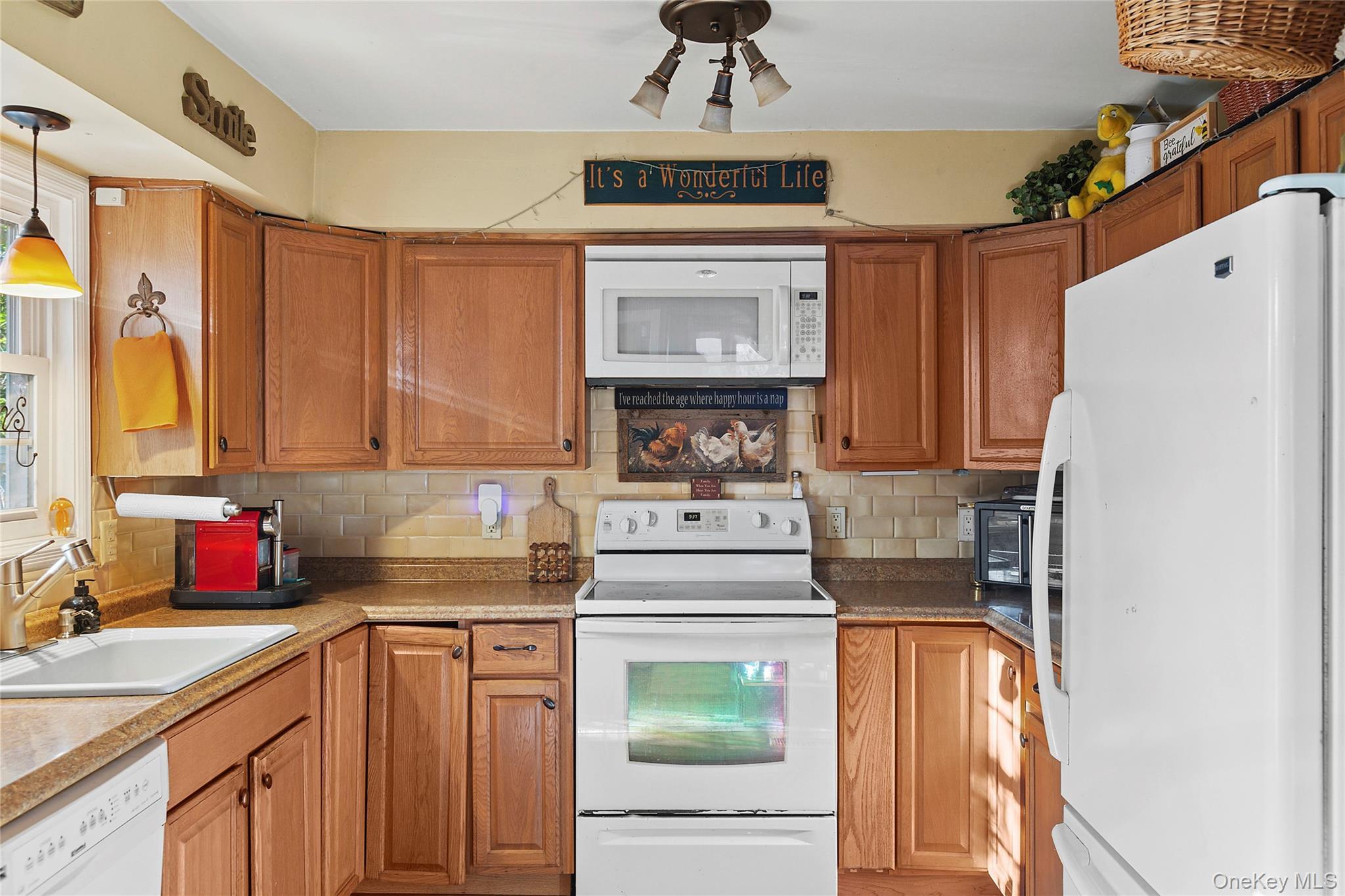 Single Family Locust  Suffolk County, NY 11968, MLS-926199-4