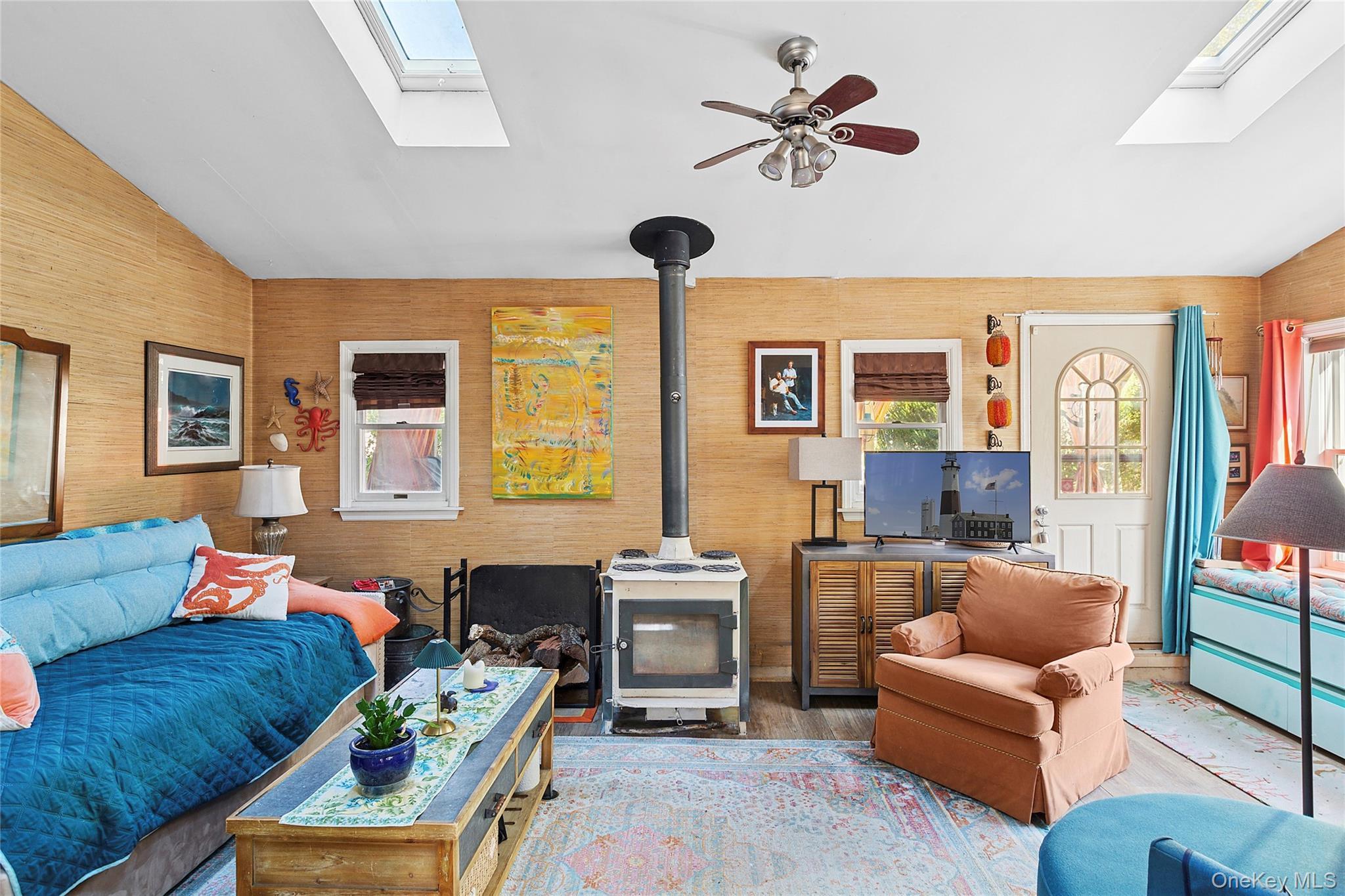 Single Family Locust  Suffolk County, NY 11968, MLS-926199-5