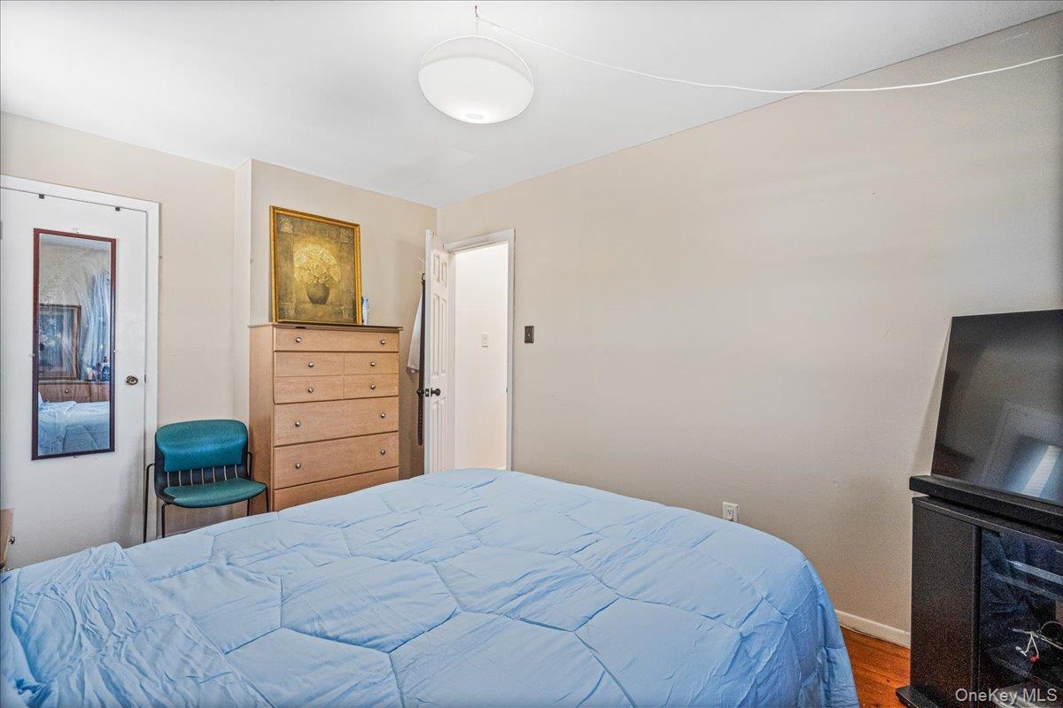 Single Family Colonial Nassau County, NY 11758, MLS-926202-5