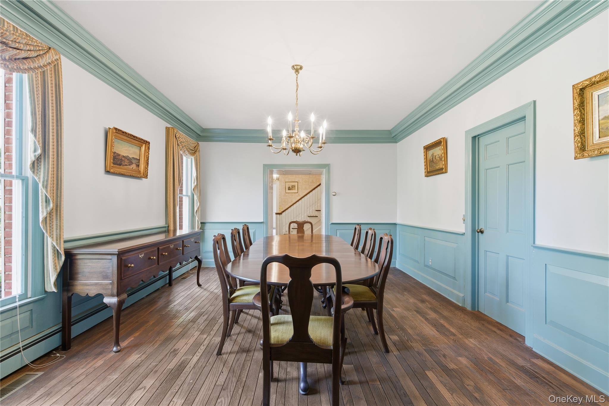 Single Family Lloyd Point Suffolk County, NY 11743, MLS-926211-10