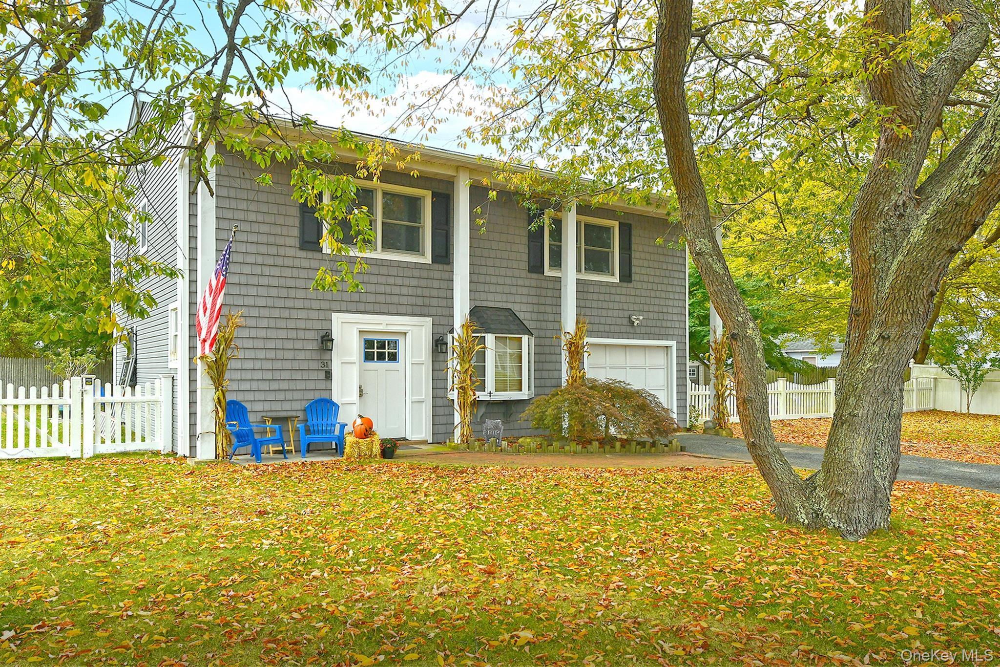 Single Family Rome  Suffolk County, NY 11772, MLS-926215-3