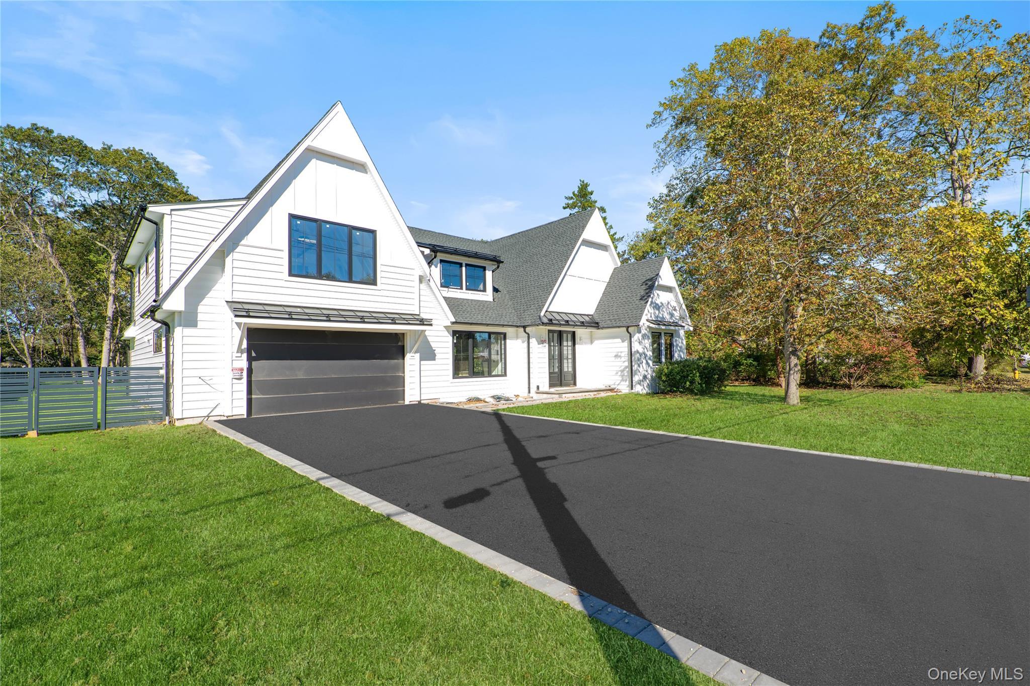 Single Family Lincoln Suffolk County, NY 11716, MLS-926220-2