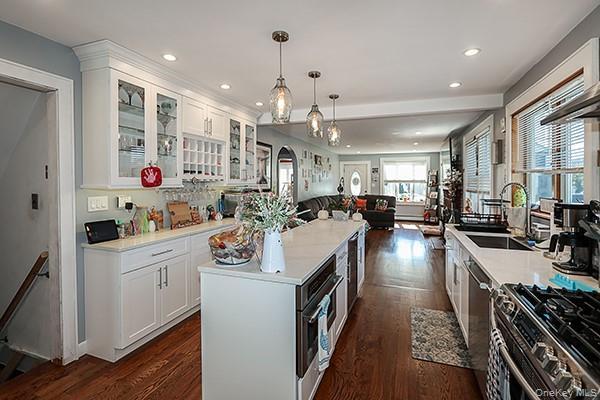 Single Family Davenport  Nassau County, NY 11710, MLS-926222-11