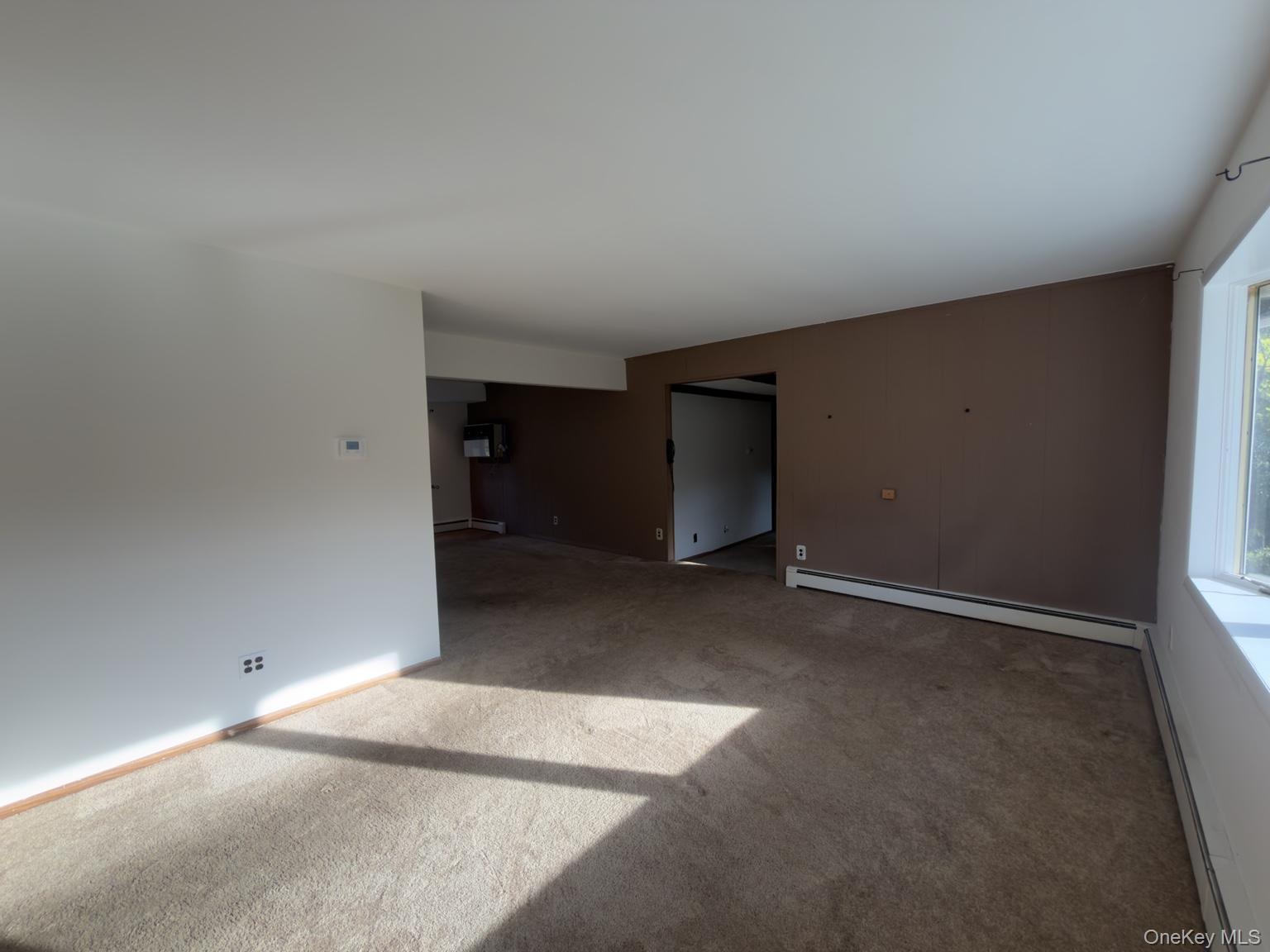 Single Family Cambon  Suffolk County, NY 11780, MLS-926234-4