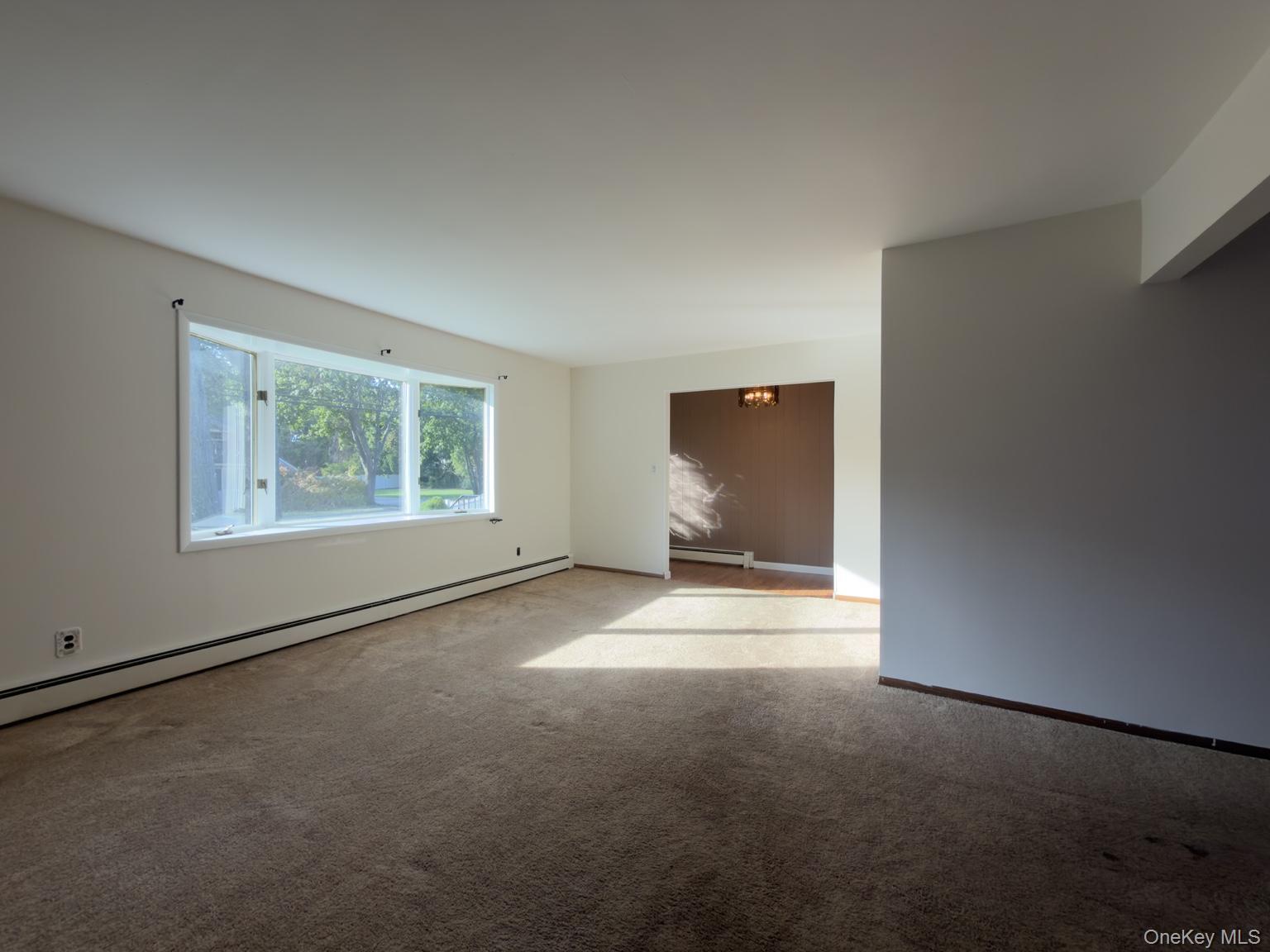 Single Family Cambon  Suffolk County, NY 11780, MLS-926234-6