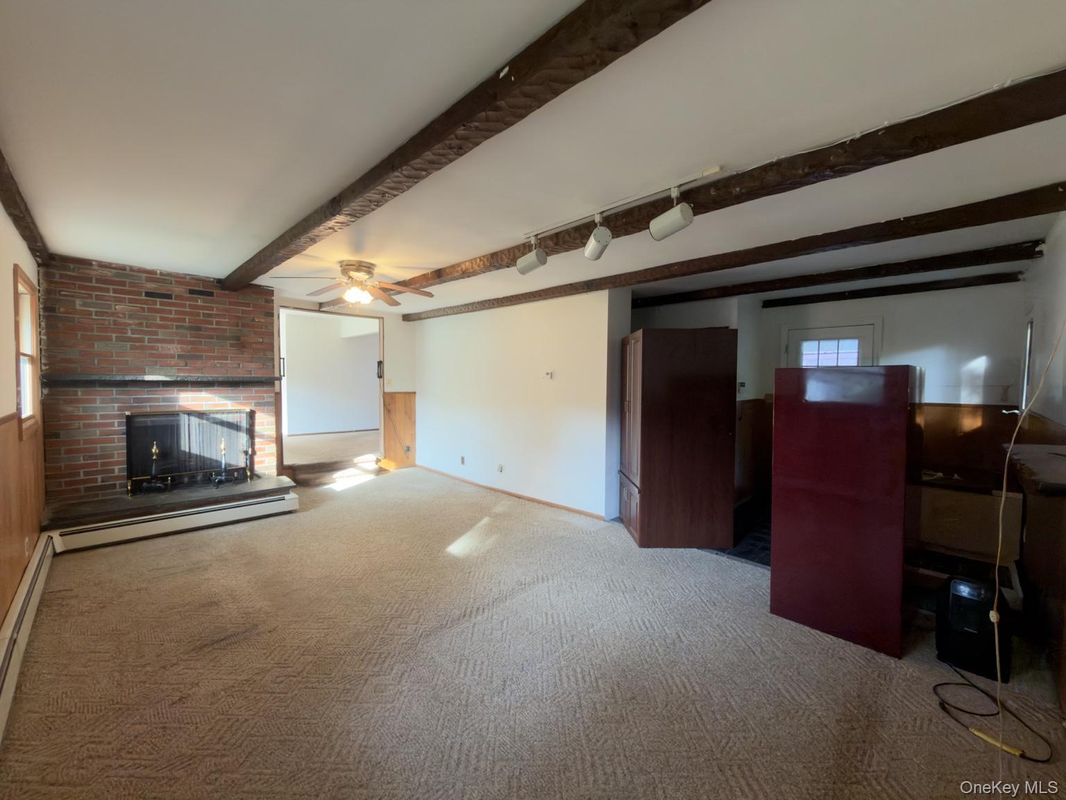 Single Family Cambon  Suffolk County, NY 11780, MLS-926234-8