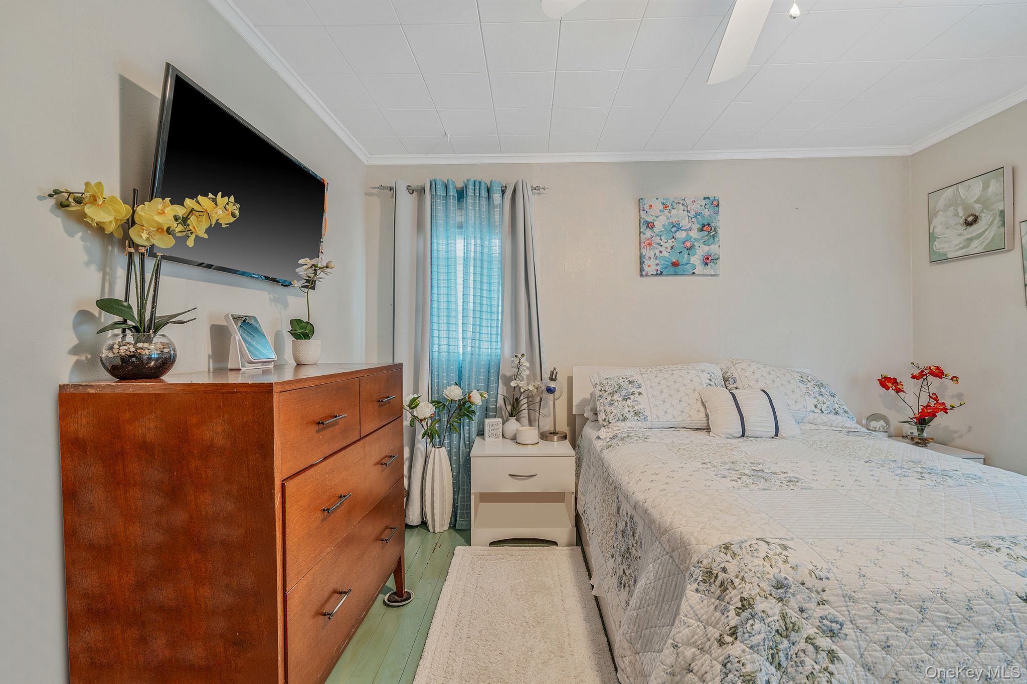 Single Family West Suffolk County, NY 11706, MLS-926248-12