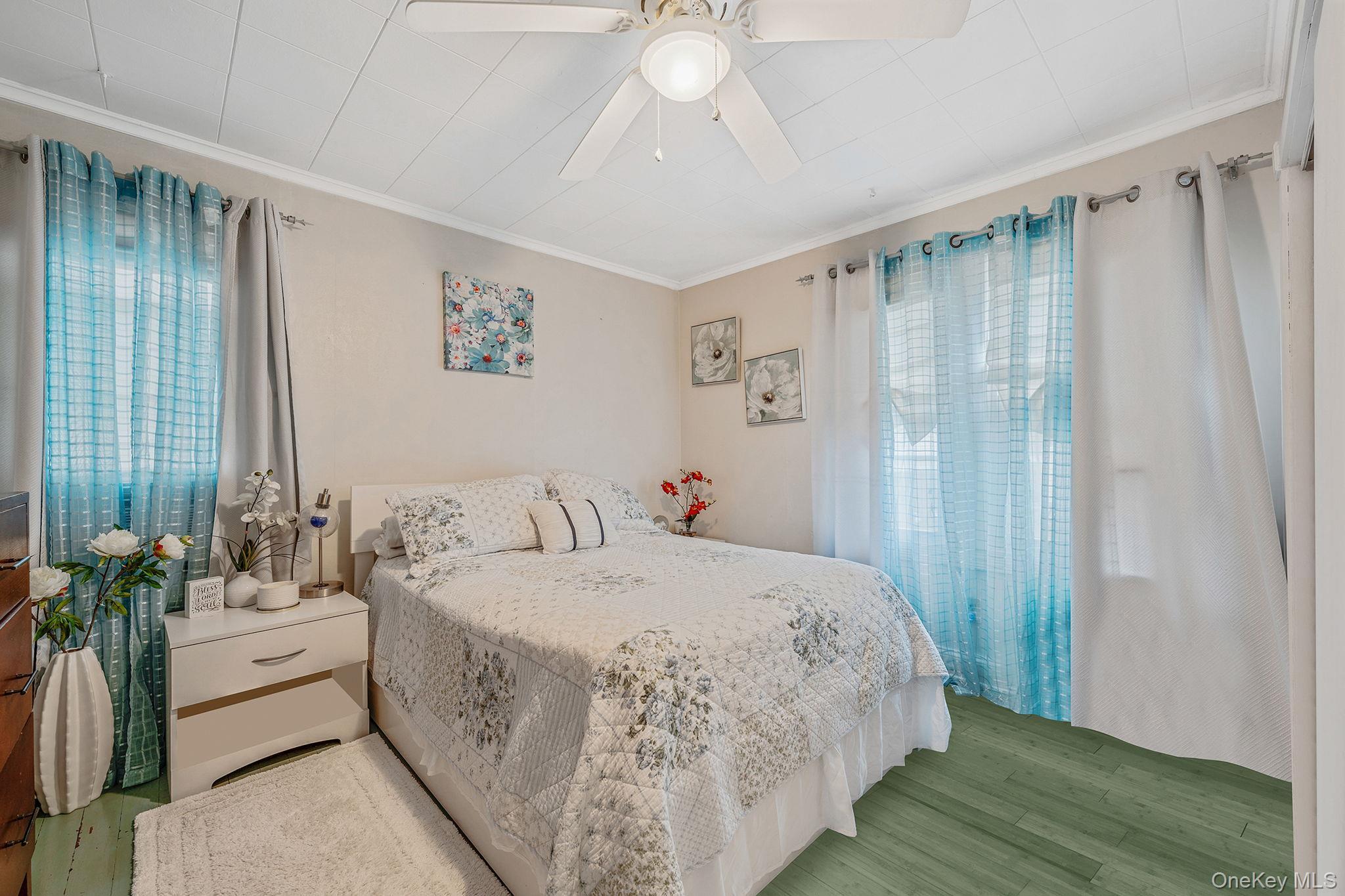 Single Family West Suffolk County, NY 11706, MLS-926248-13