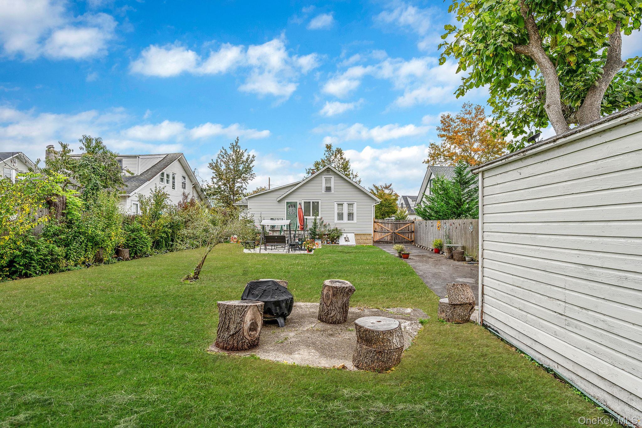 Single Family West Suffolk County, NY 11706, MLS-926248-19