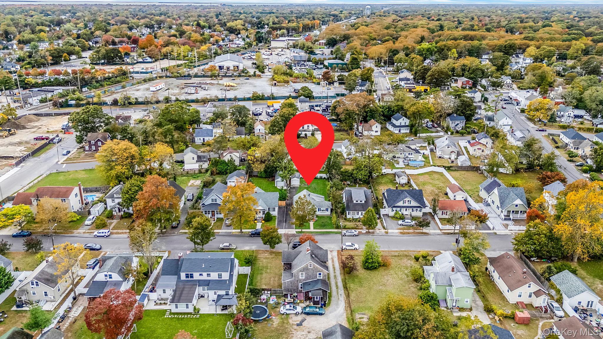 Single Family West Suffolk County, NY 11706, MLS-926248-23